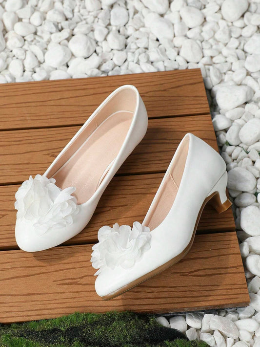 Girls Flower Decor Slip On Flats For Outdoor White
