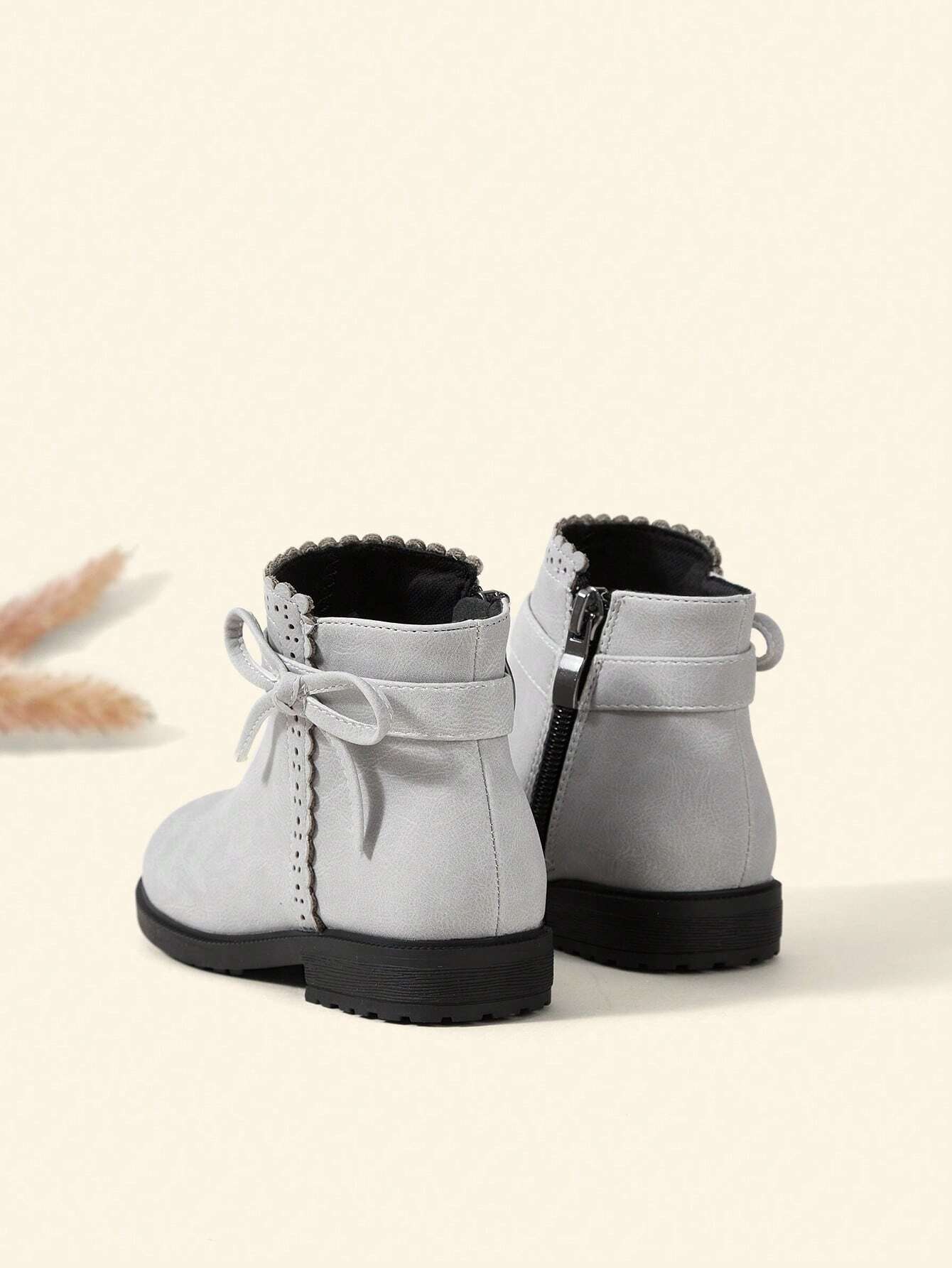 Cozy Pixies Baby Girls Bow Decor Breathable Fashion Classic Boots