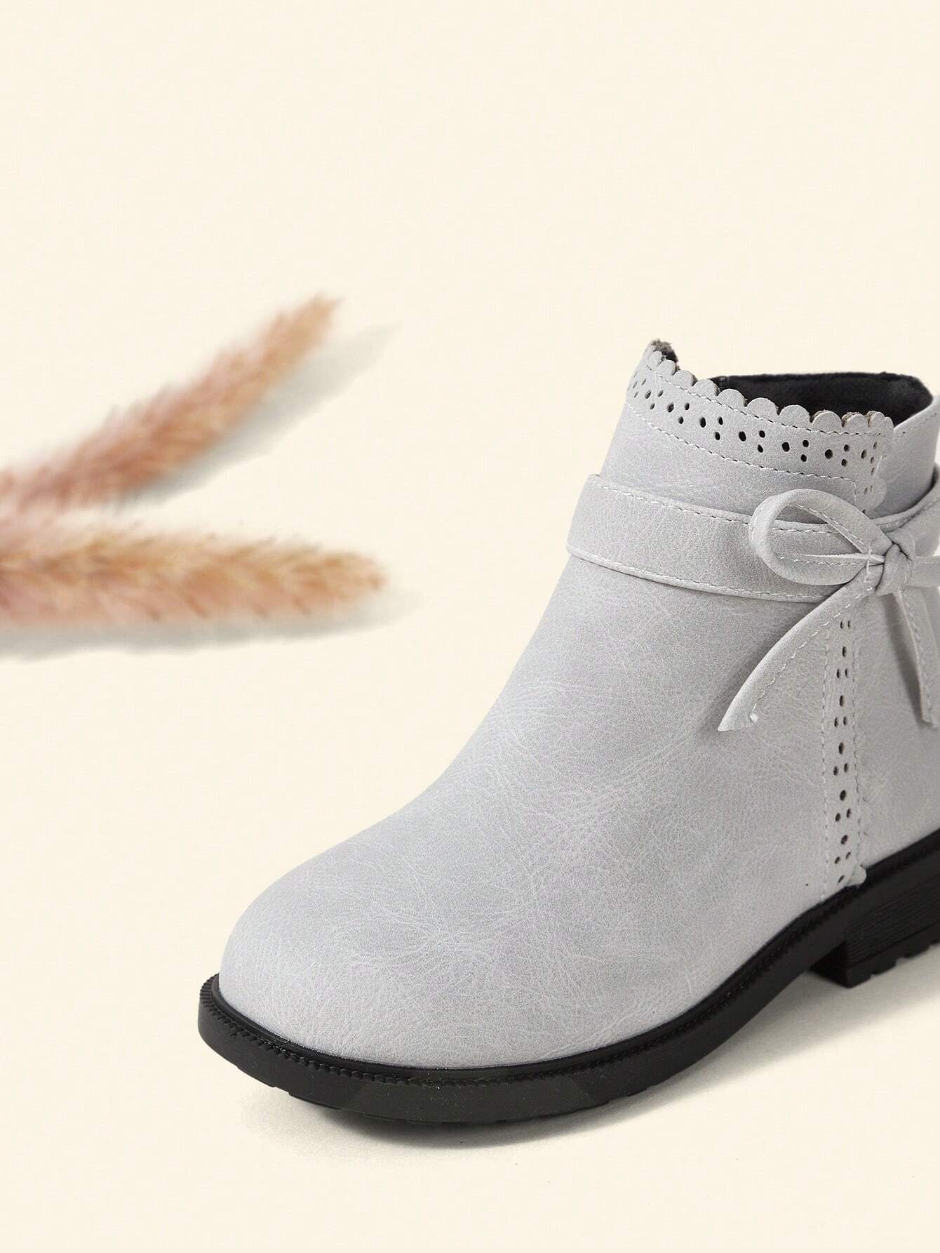 Cozy Pixies Baby Girls Bow Decor Breathable Fashion Classic Boots