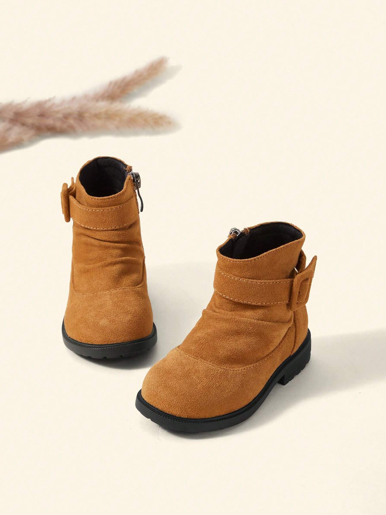 Cozy Pixies Baby Girls Bow Decor Breathable Fashion Classic Boots Brown