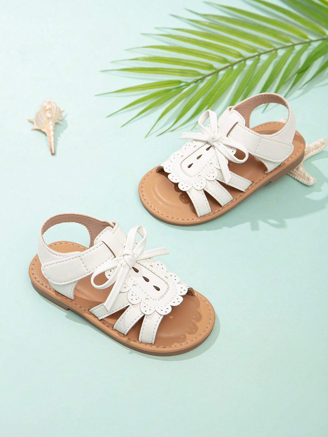 Floral Applique Jelly Sandals For Infant