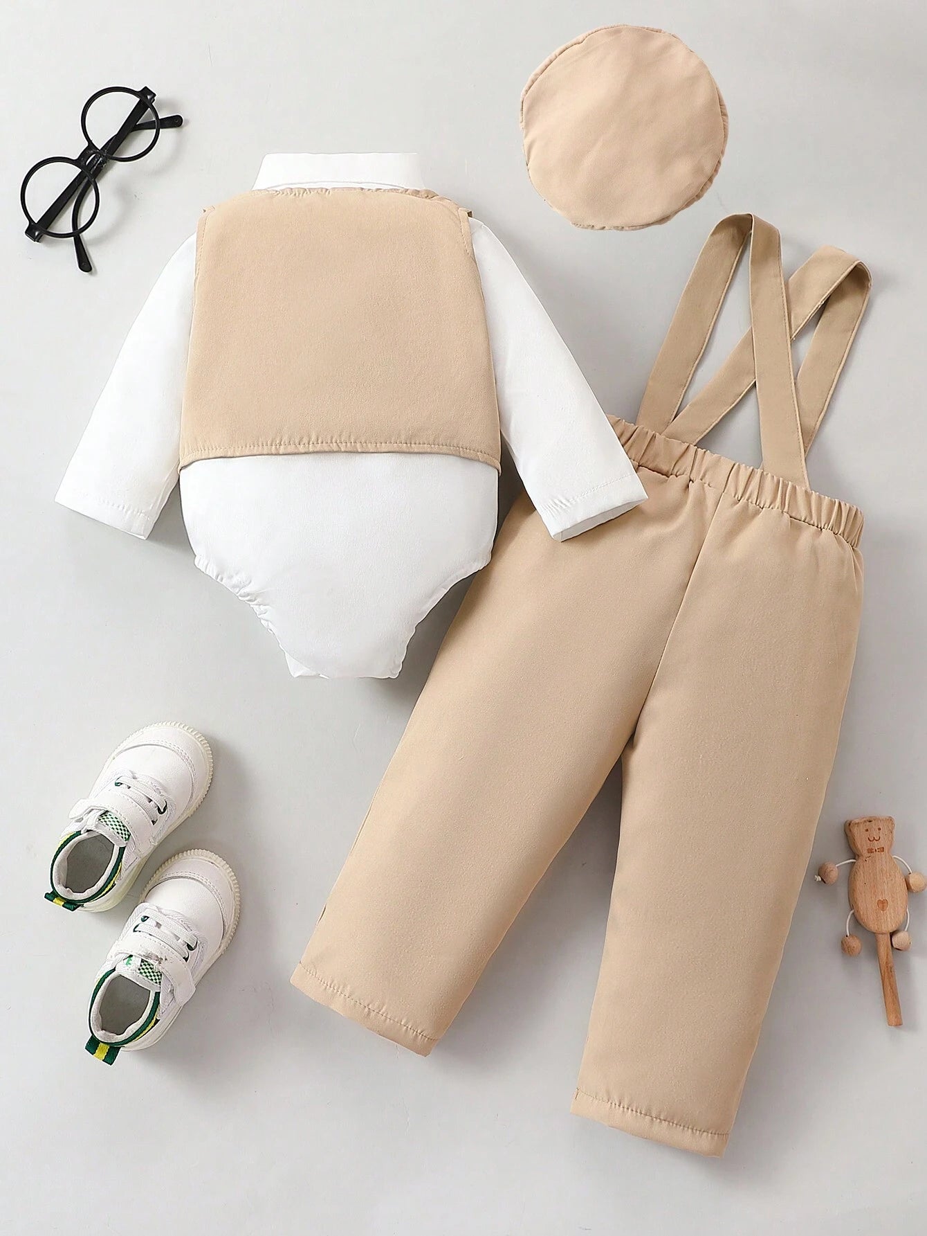 Multiple Pieces Baby Boy's Gentleman Style Buttoned Shirt With Bowtie, Suspender & Long Pants