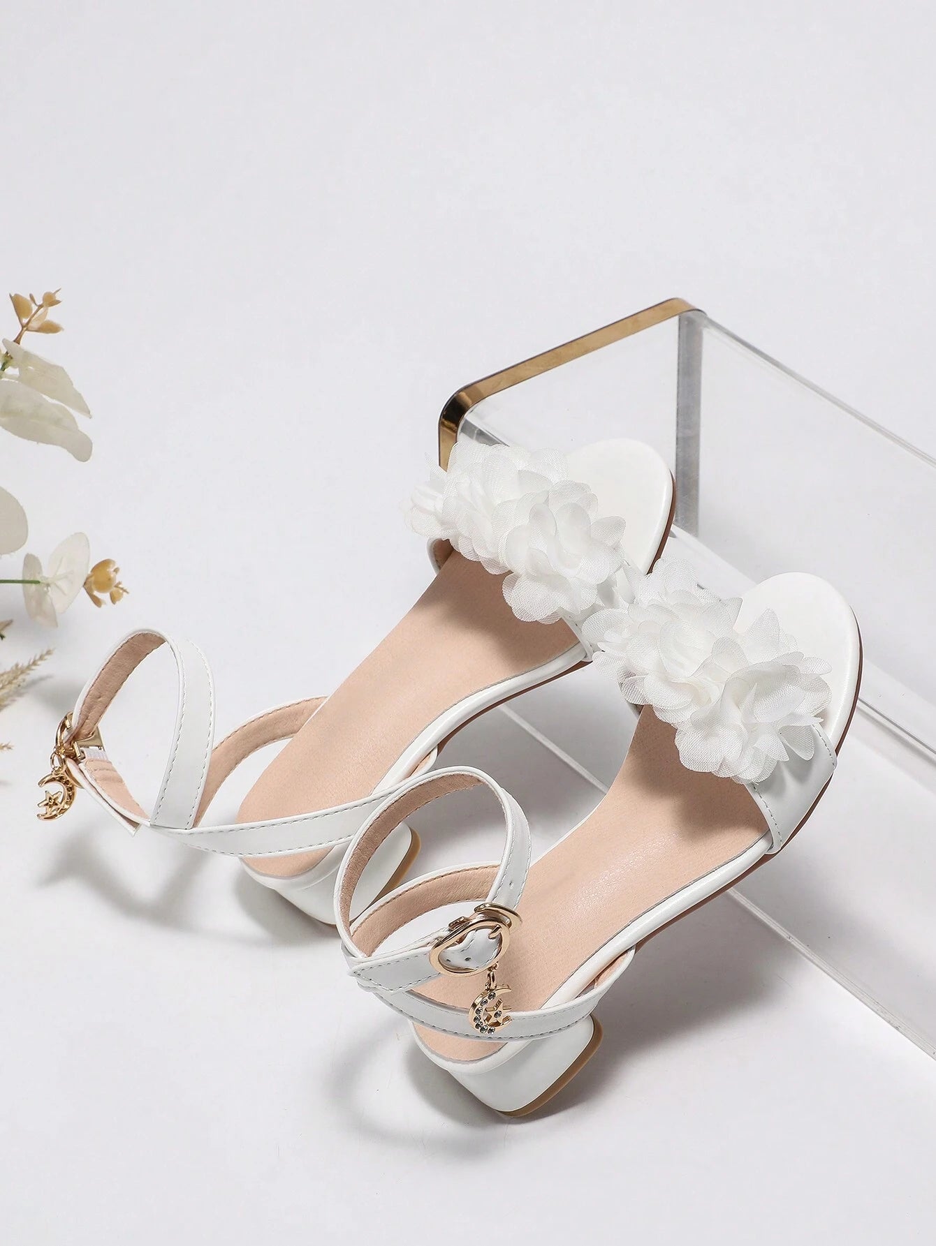 Fashionable & Comfy Children's High-Heeled Sandals White
