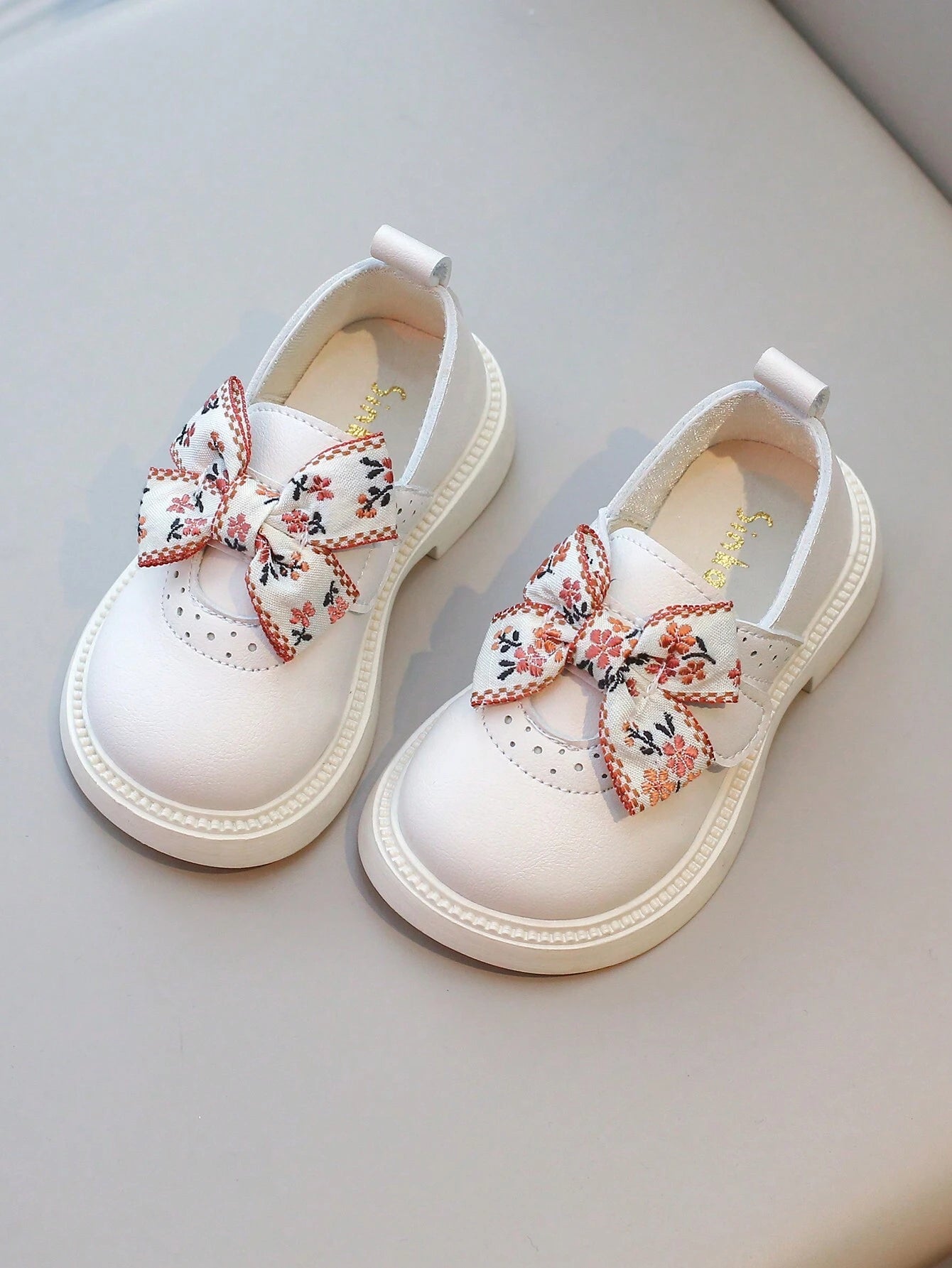 Children's College Style Bow Knot Soft Bottom Leather Shoes Girls' Shoes