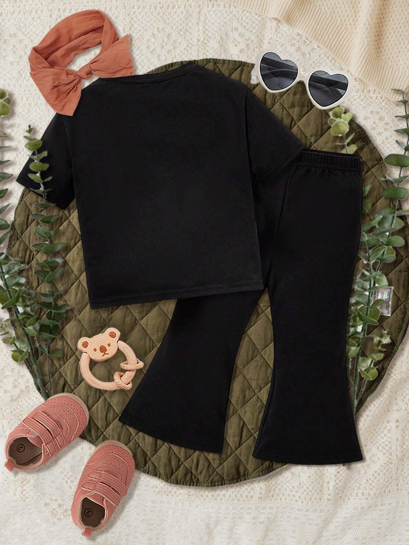 Baby Girls' Casual Simple Flower Print Short Sleeve T-Shirt And Flare Pants Set