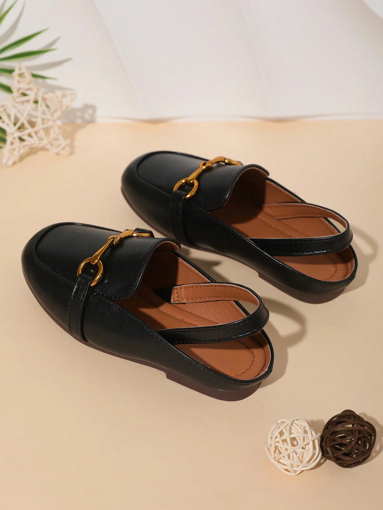 Girls Flat Casual Versatile Back Strap Princess Shoes