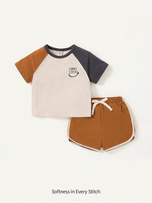 Baby Boy Casual Round Neck Sweatshirt With Contrasting Shoulder Design And Letter Printing, Matched With Shorts Brown