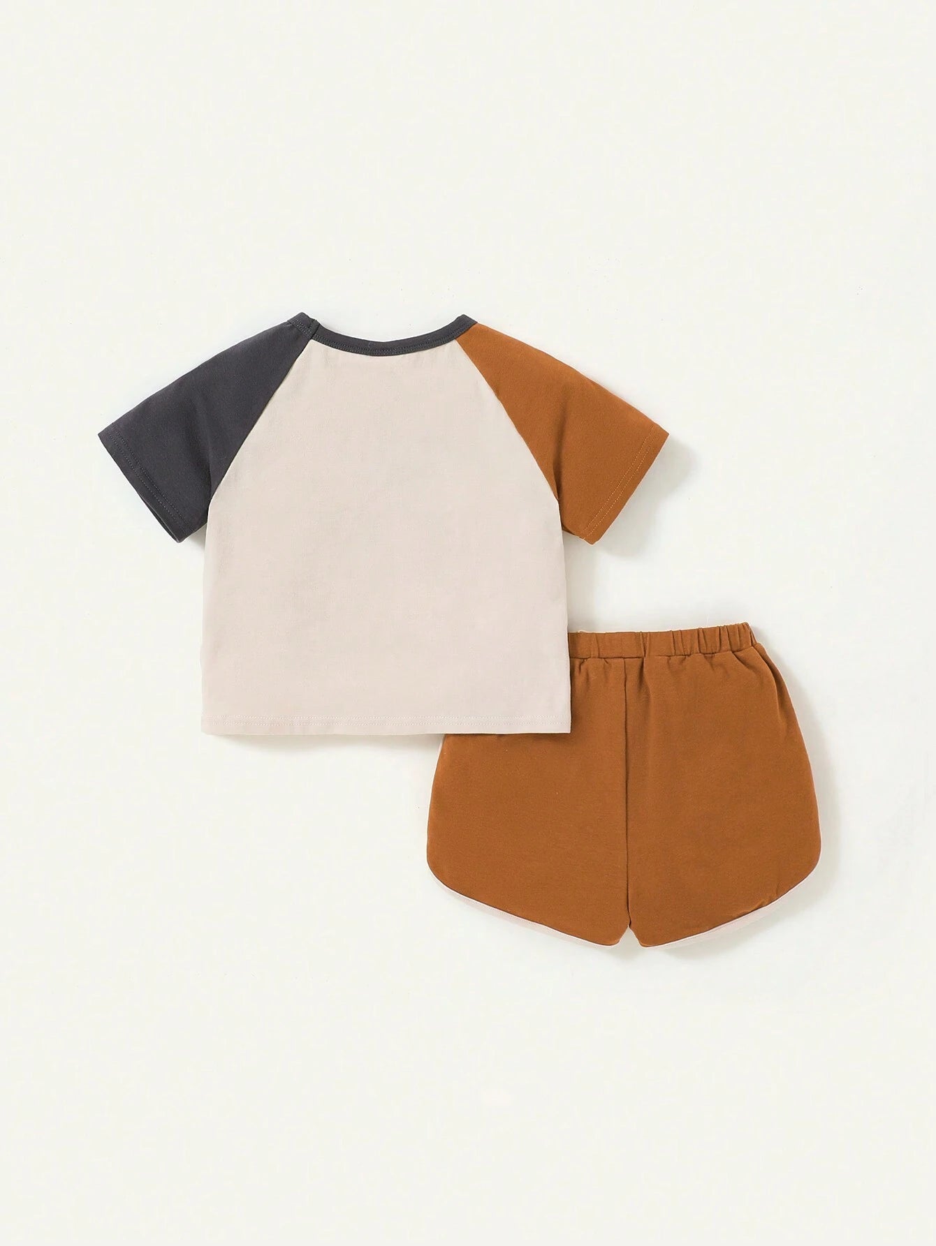 Baby Boy Casual Round Neck Sweatshirt With Contrasting Shoulder Design And Letter Printing, Matched With Shorts