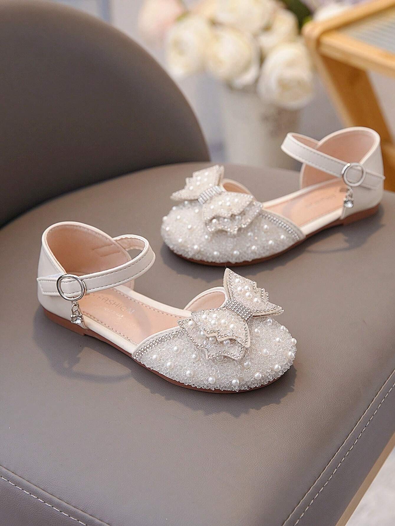 Girls' New Arrival Faux Pearl Decor Soft Bottom Princess Sandals