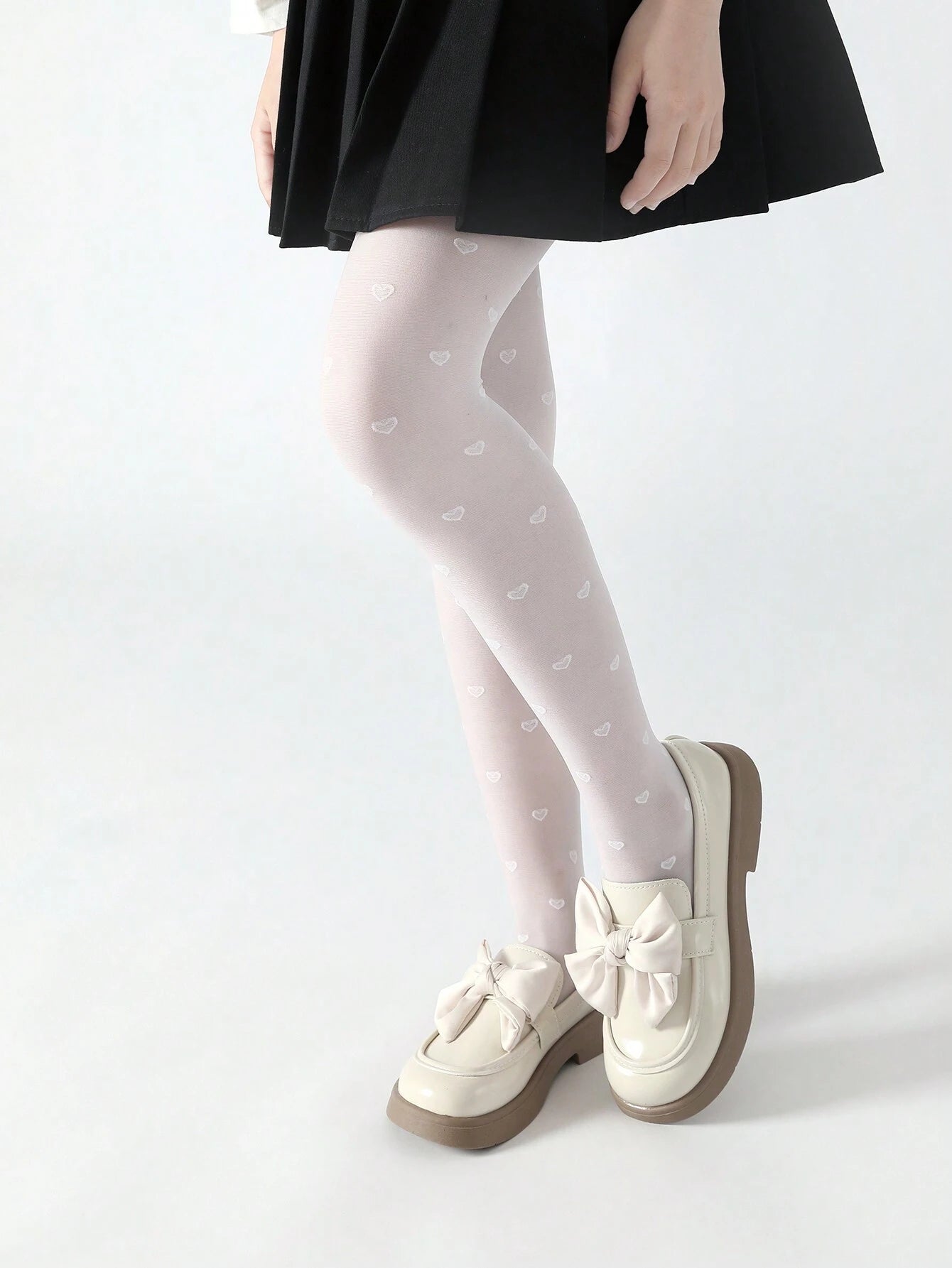 1pc Girls' Black Heart Pattern Jacquard Ultra-Thin And High Elasticity Pantyhose