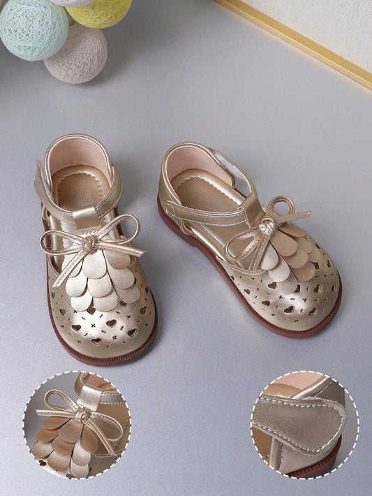 Baby Girls Mary Jane Shoes, Hollow Out Heart-Shaped With Gold Tassel Bowknot Gold