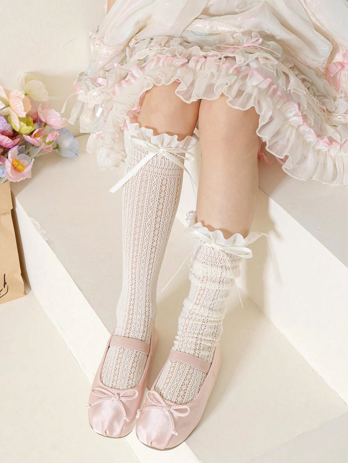 1pair Spring/Summer Girls' Mid-Calf Socks, Thin Lace Trimmed Socks With Bowknot