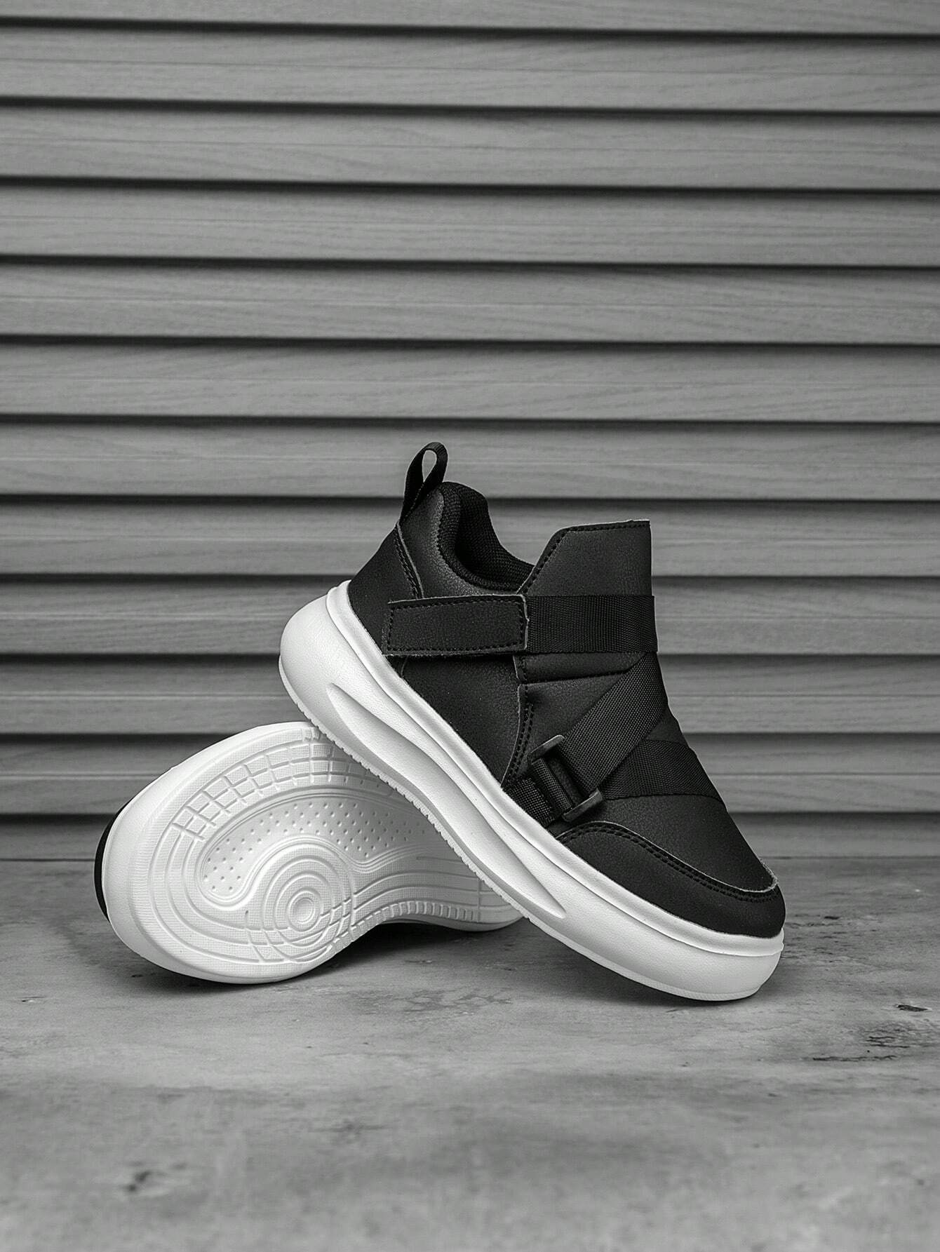1 Pair Kids' Sports Shoes