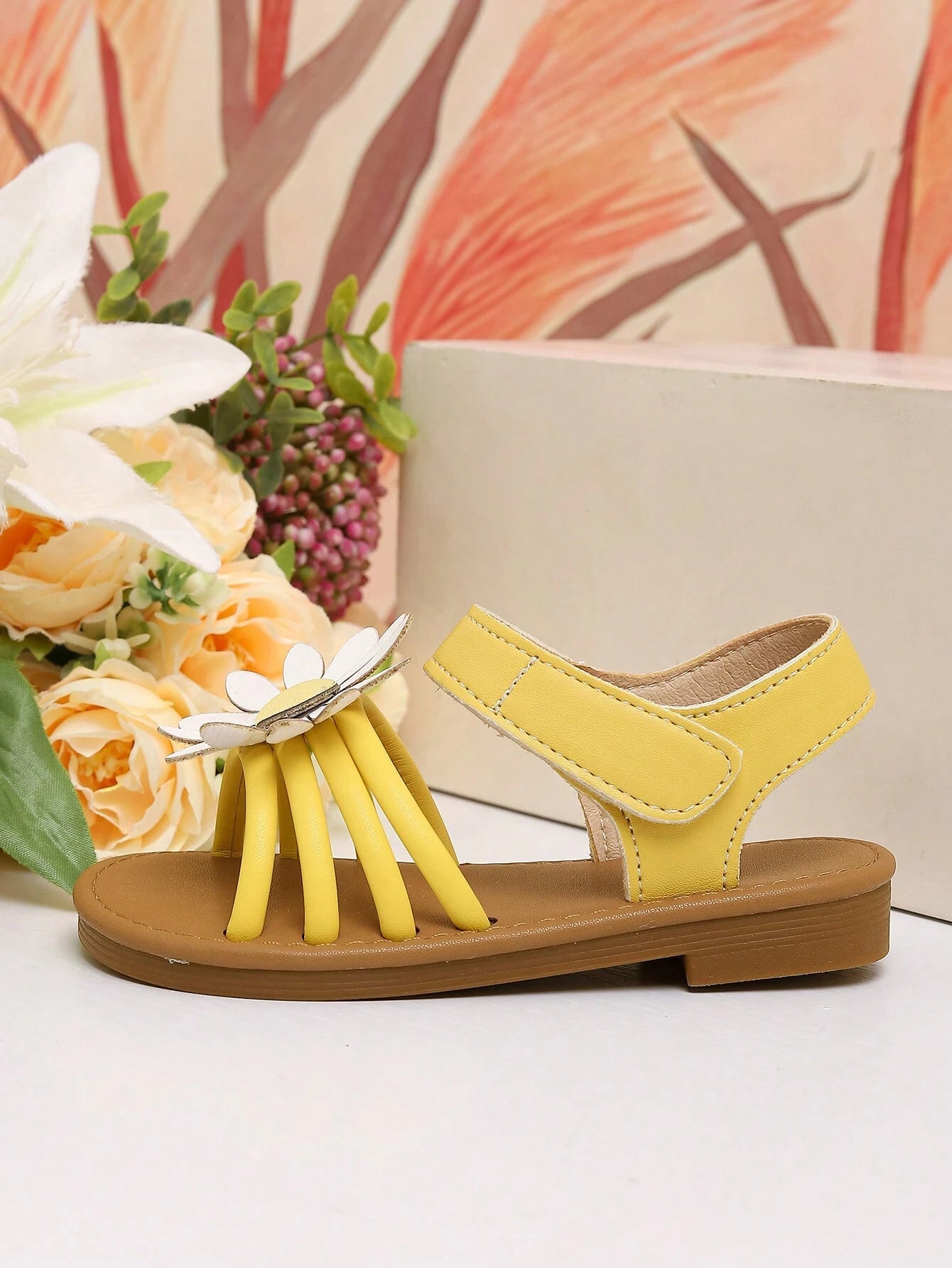 Girls' Summer Daisy Sandals
