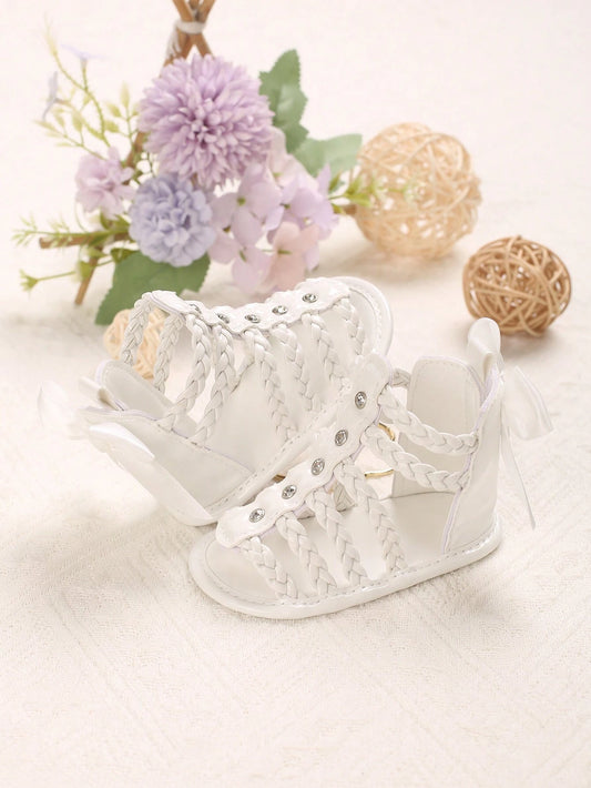 New Hollow Breathable Soft Sole Sandals For 0-1 Year Old Babies White