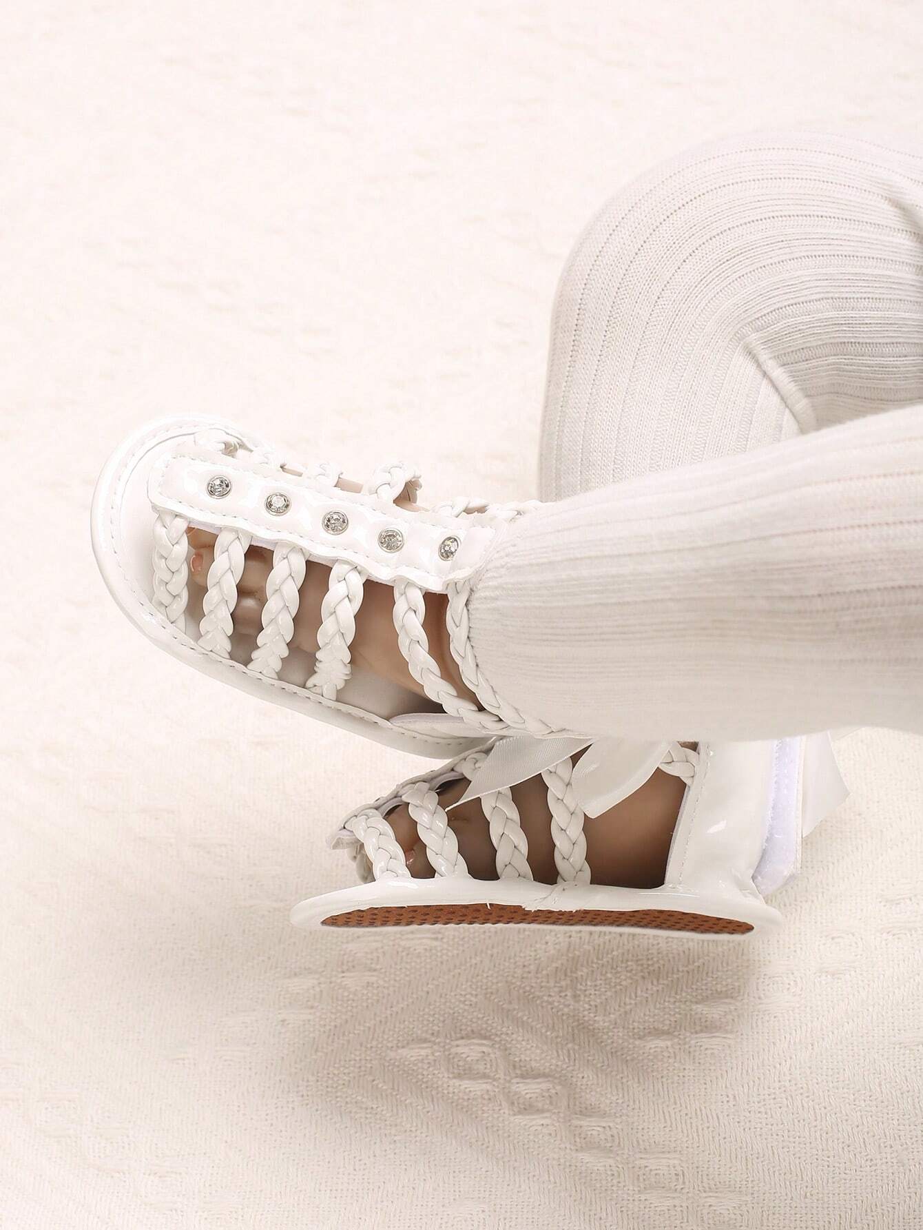 New Hollow Breathable Soft Sole Sandals For 0-1 Year Old Babies