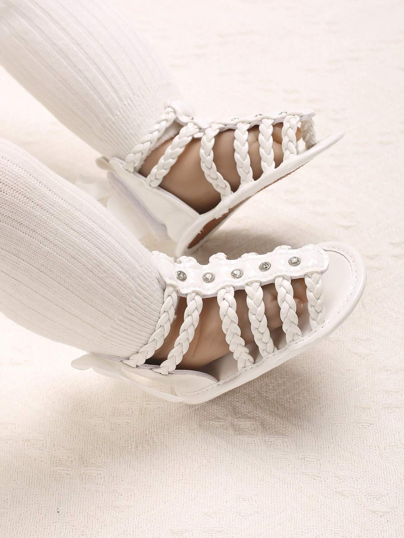 New Hollow Breathable Soft Sole Sandals For 0-1 Year Old Babies