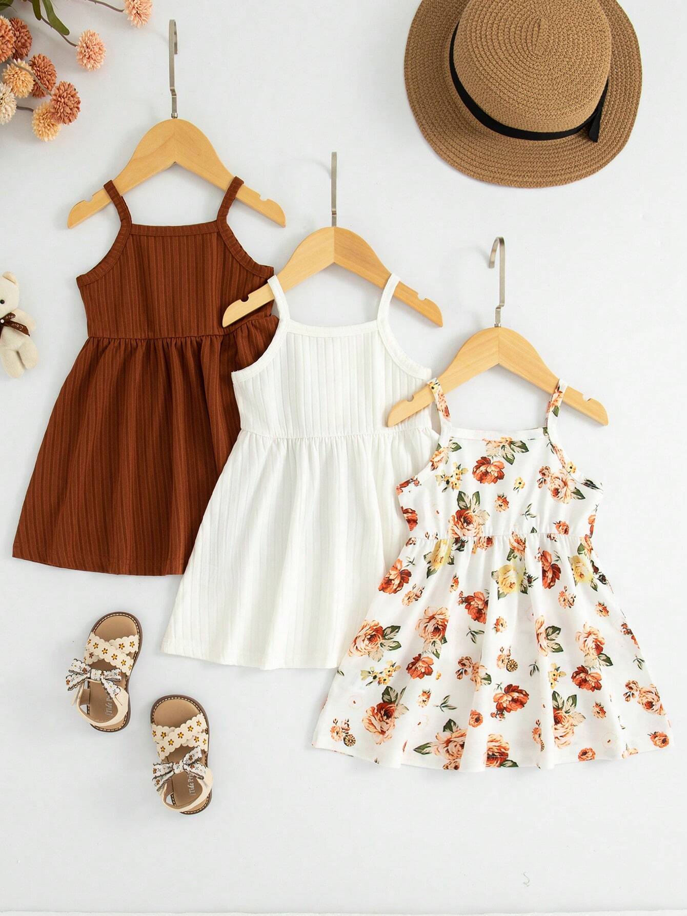3pcs Baby Girls Floral Print Solid Ribbed Button Camisole Dress Set