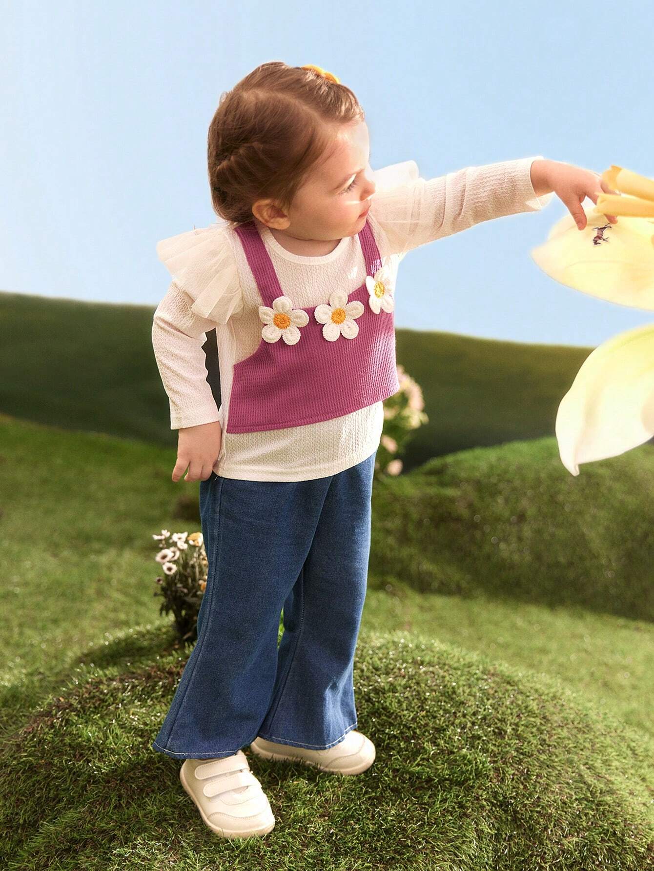 Baby Girls' Flower Decorated Long Sleeve Top And Jeans Outfit