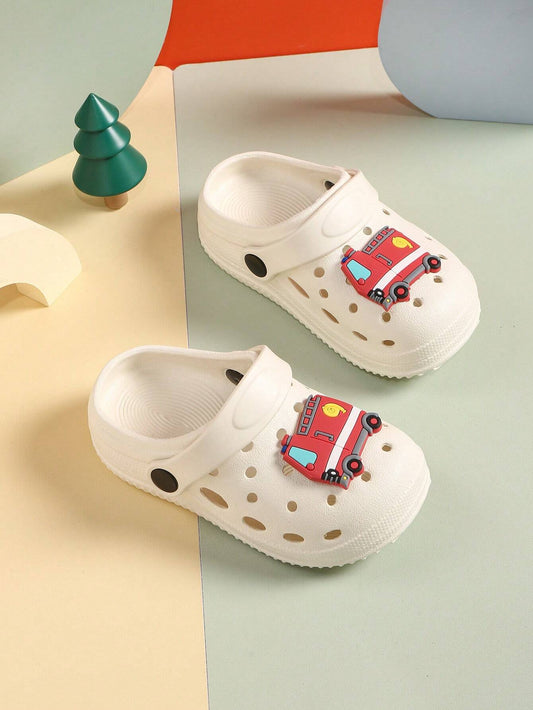 Soft Unisex Flat Slip-Resistant Two Wear Hole Shoes For Girls And Boys Beige