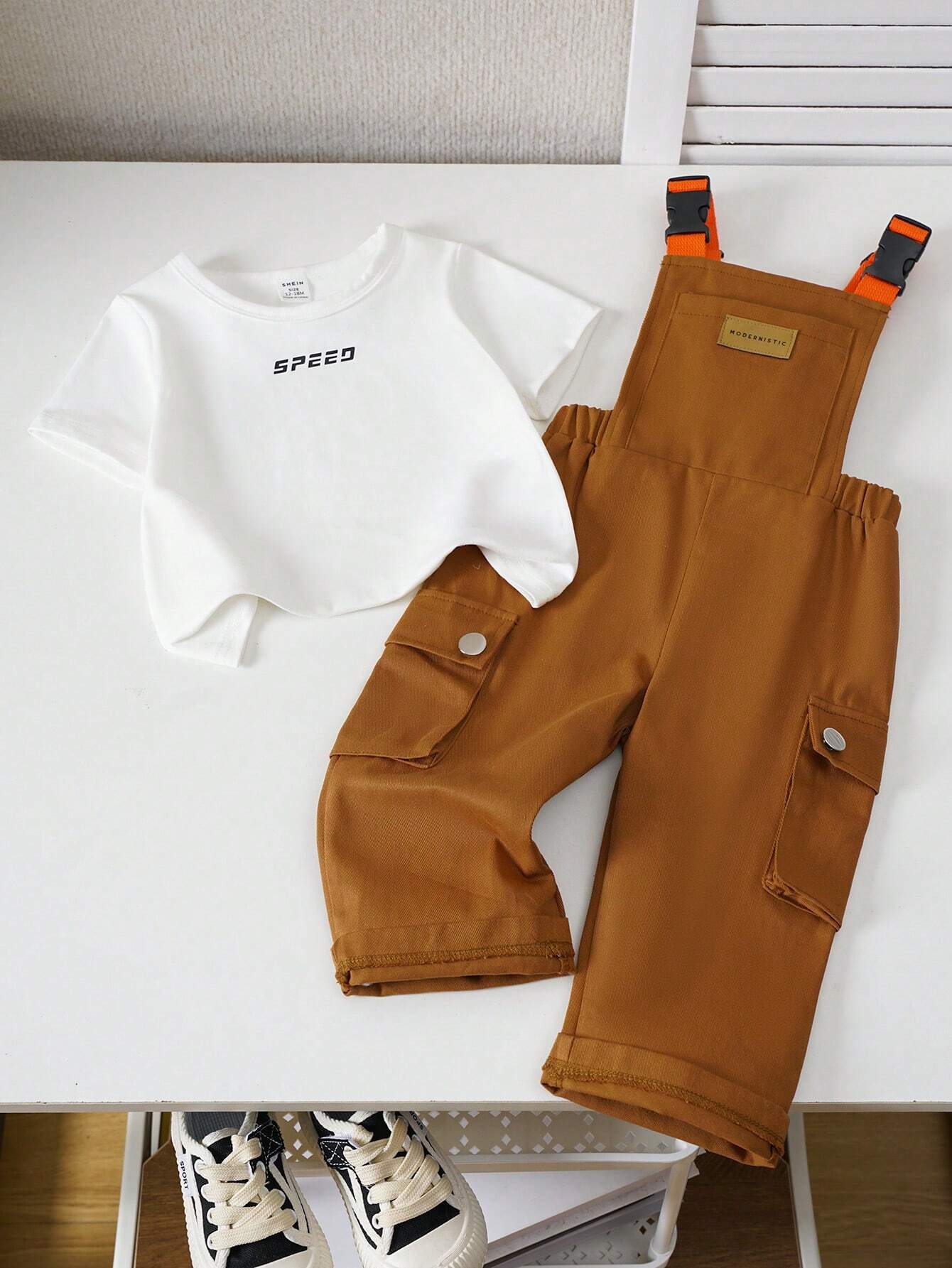 2pcs Baby Boy Casual Street-Style Workwear Suspender Pants Outfit, Korean Style Multicolor 2