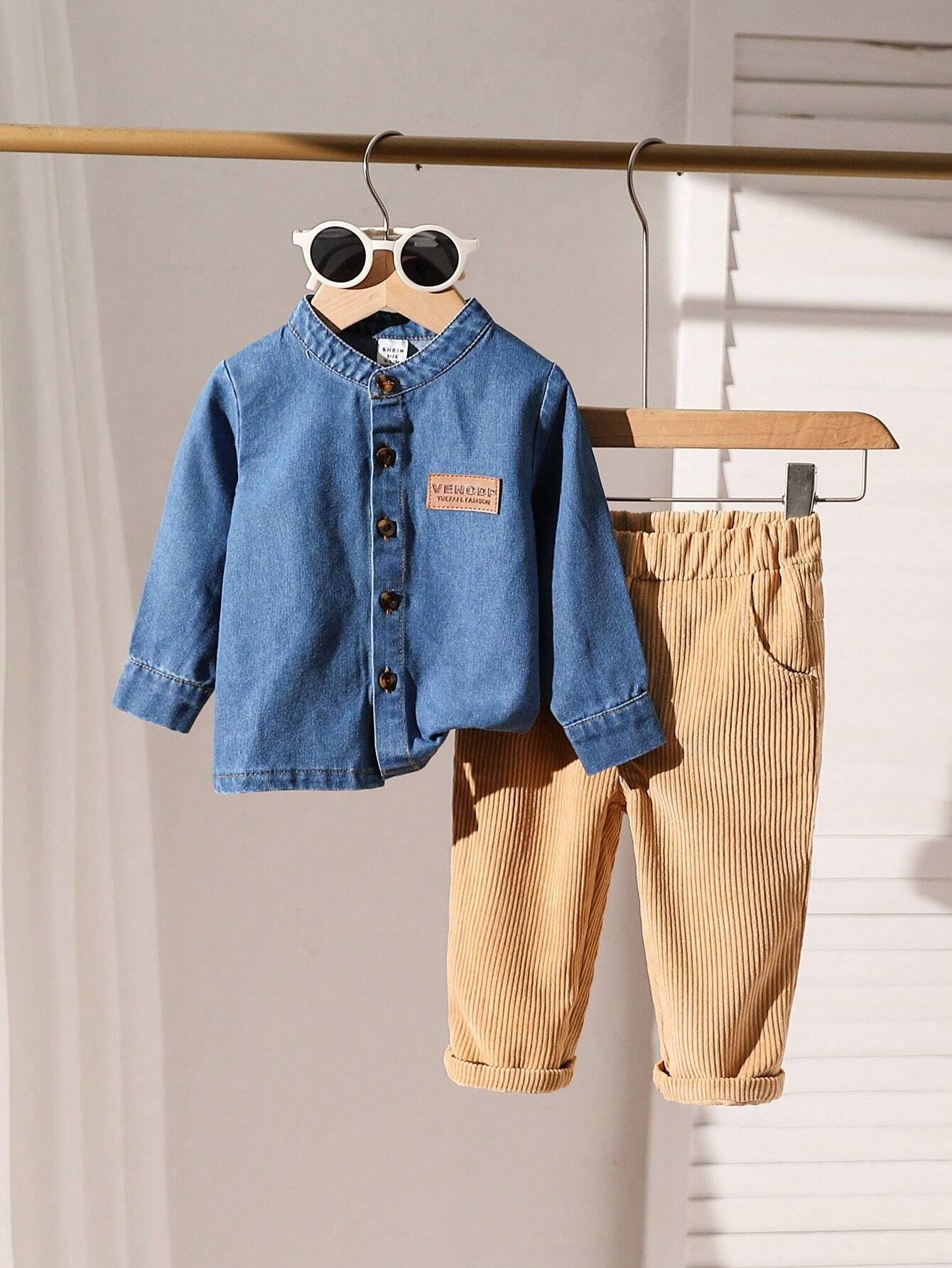2pcs Baby Boys' Casual Denim Collar Long Sleeve Shirt With Letter Print And Khaki Pants Medium Wash