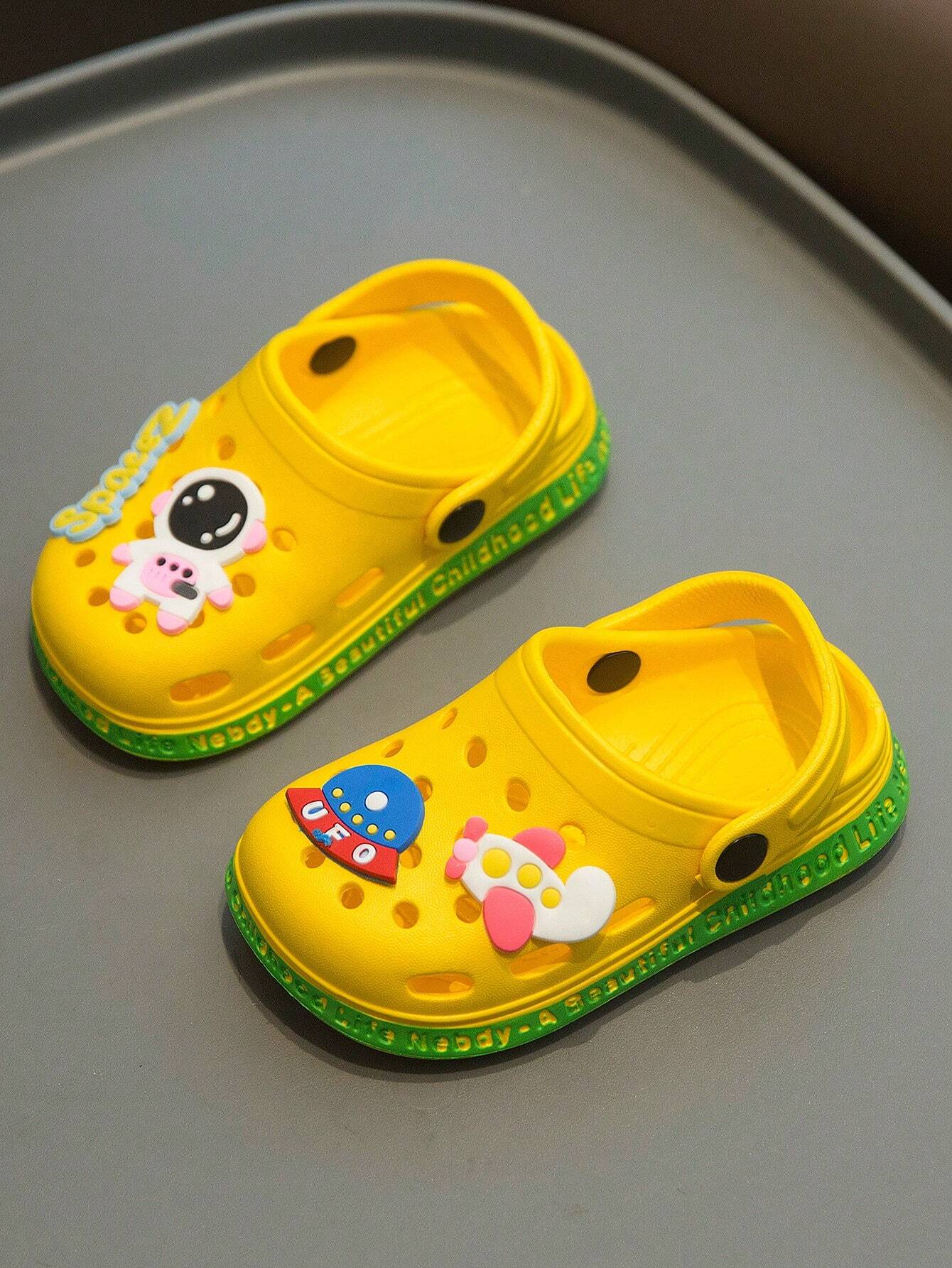 1 Pair Kids' Cartoon Pattern Clogs