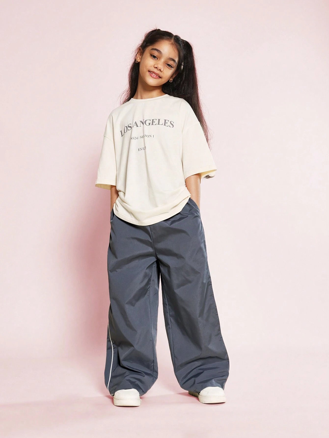 Tween Girls Oversized Fit Elbow Sleeve Tee With Los Angeles Graphic Print And Baggy Track Pant Multicolor
