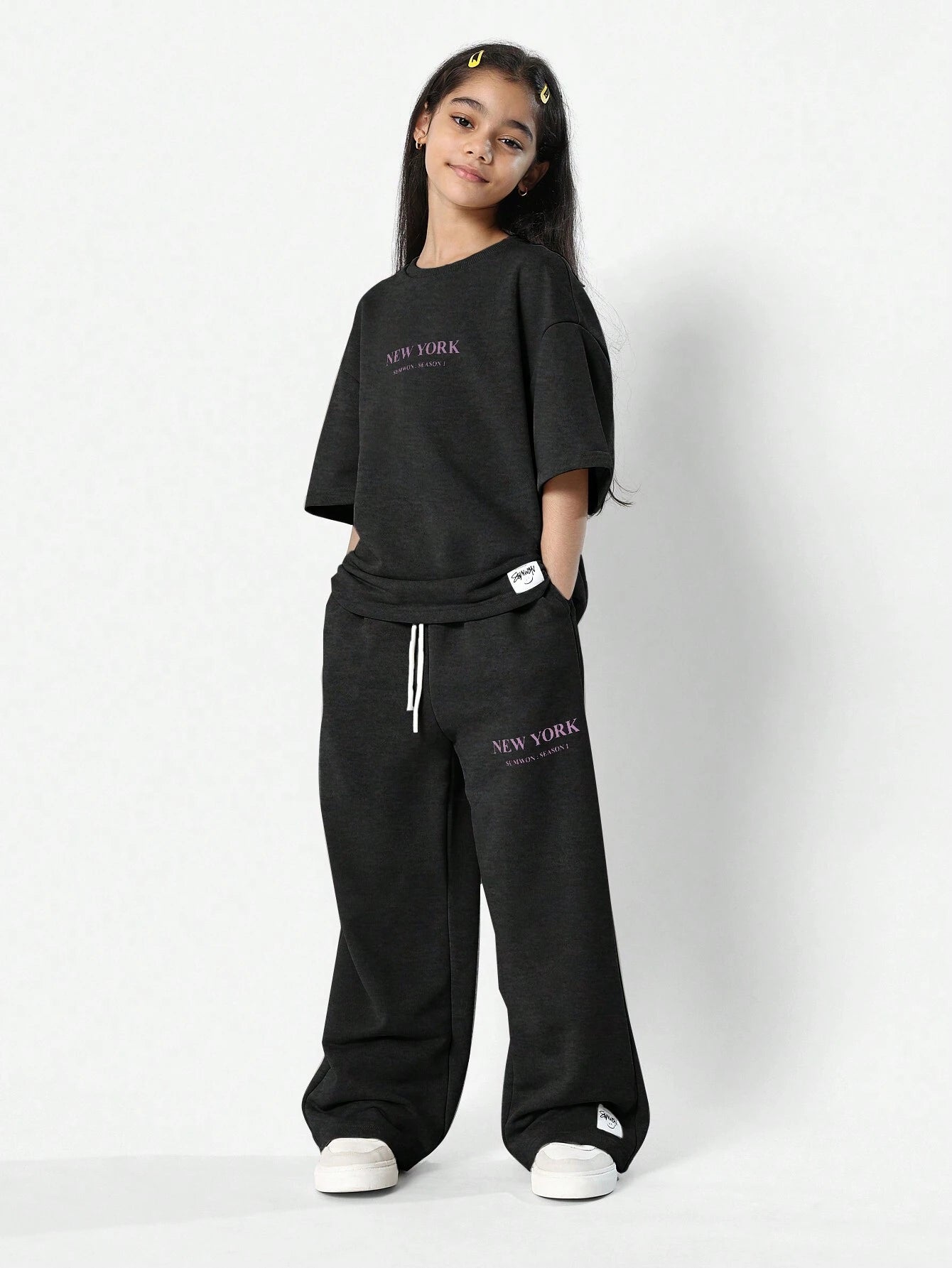 Tween Girls Everyday Oversized Tee And Loose Fit Jogger With New York Graphic Print Grey