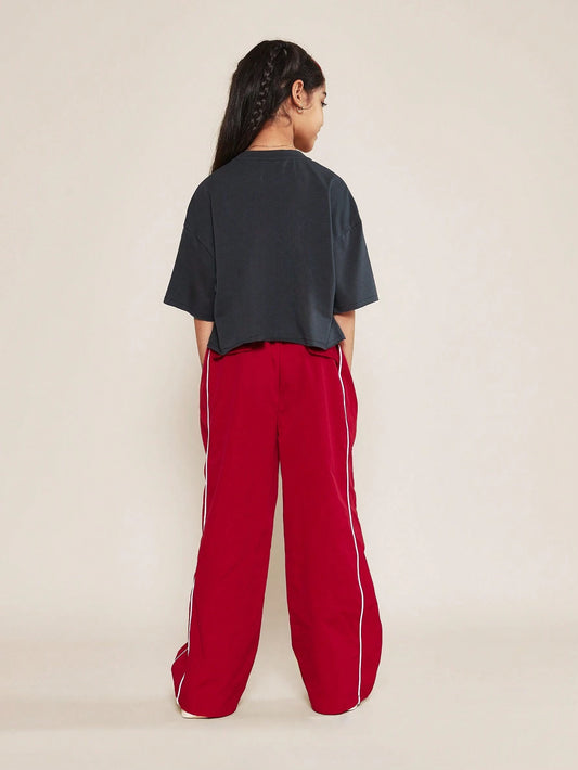 Tween Girls Crop Fit Tee With Chicago Graphic Print And Nylon Red Pant