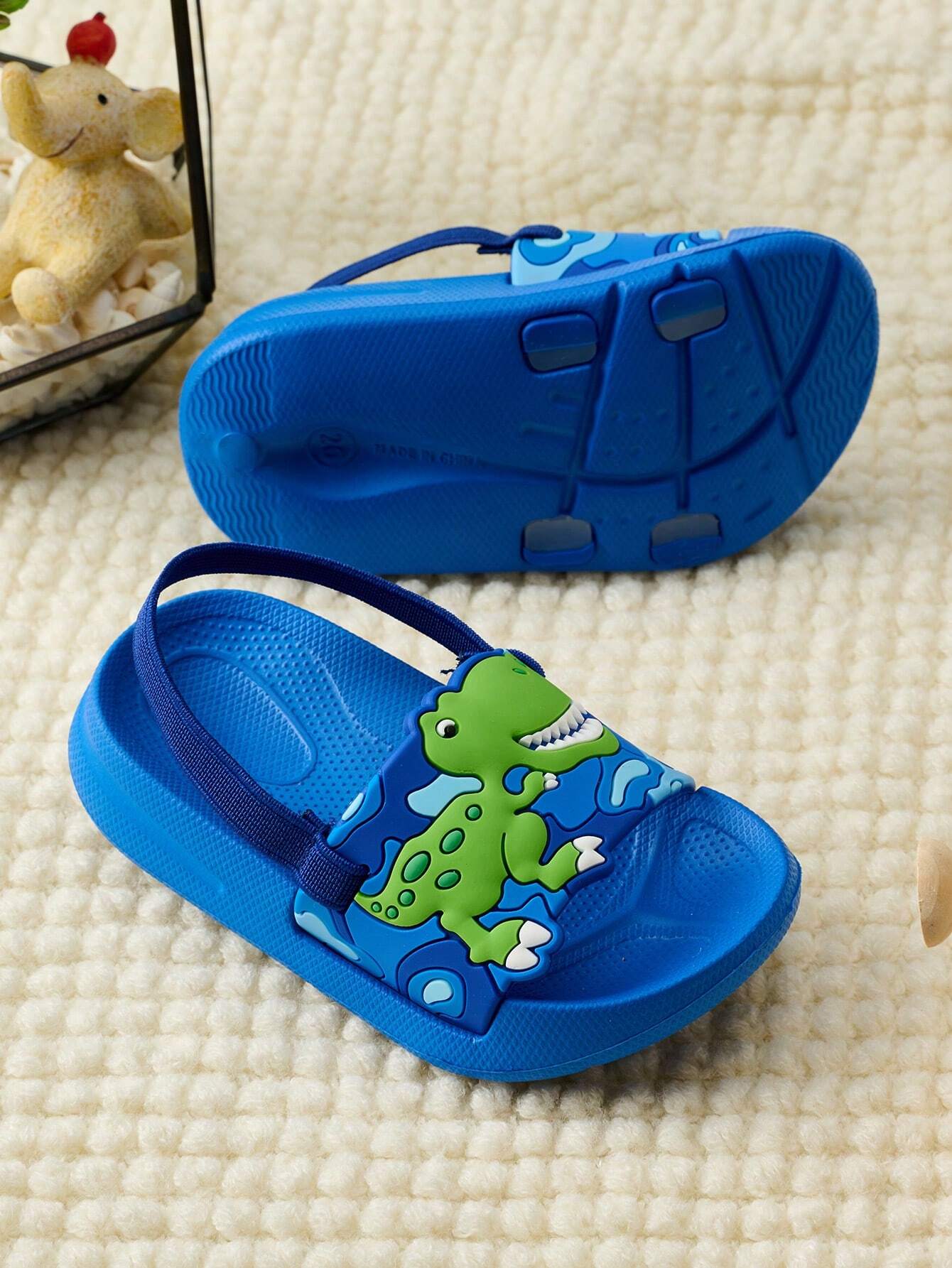 Lightweight Breathable Fashion Cartoon Flat Sandals