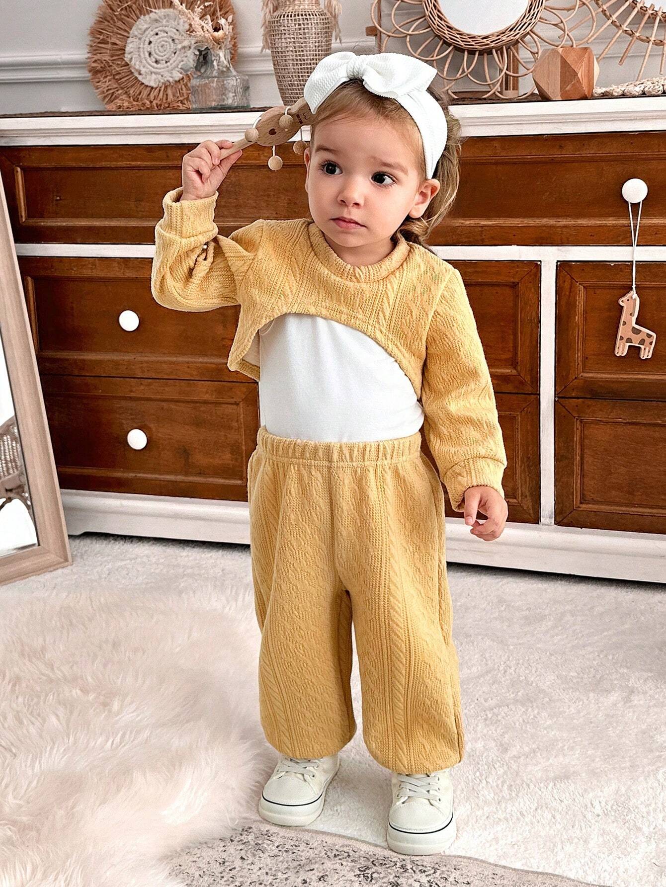 Wildeya Babygirl 3pcs Set Texture Detail Yellow Top