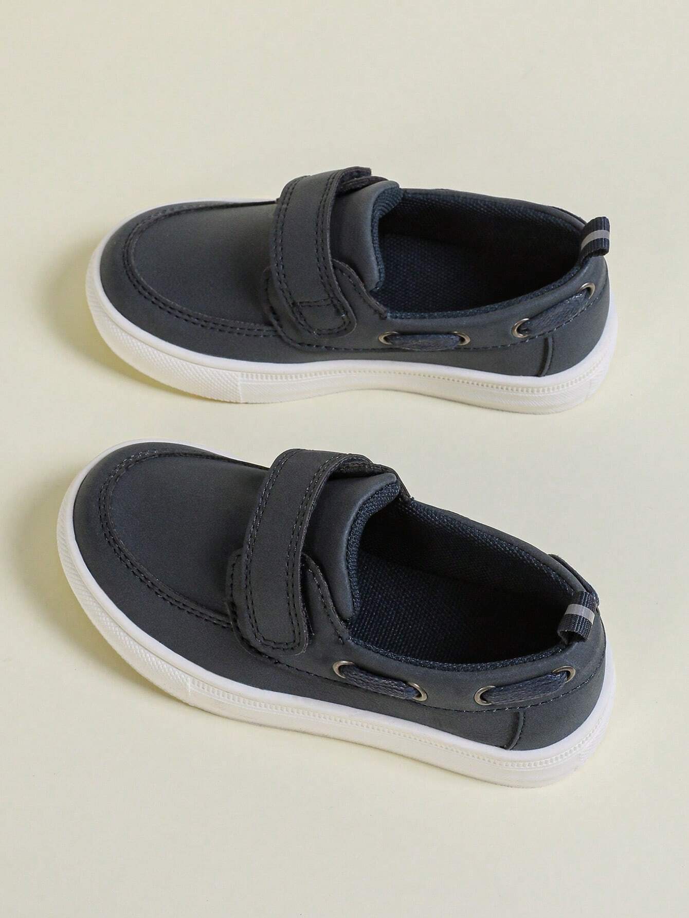 English Style Hook And Loop Slip-On Anti-Skid Wear-Resistant Soft-Sole Loafers
