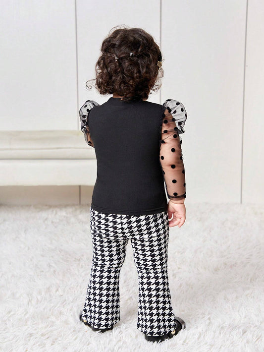 2pcs Baby Girl Cute Knit Panel Polka Dot Mesh Top And Houndstooth Flare Pants Set