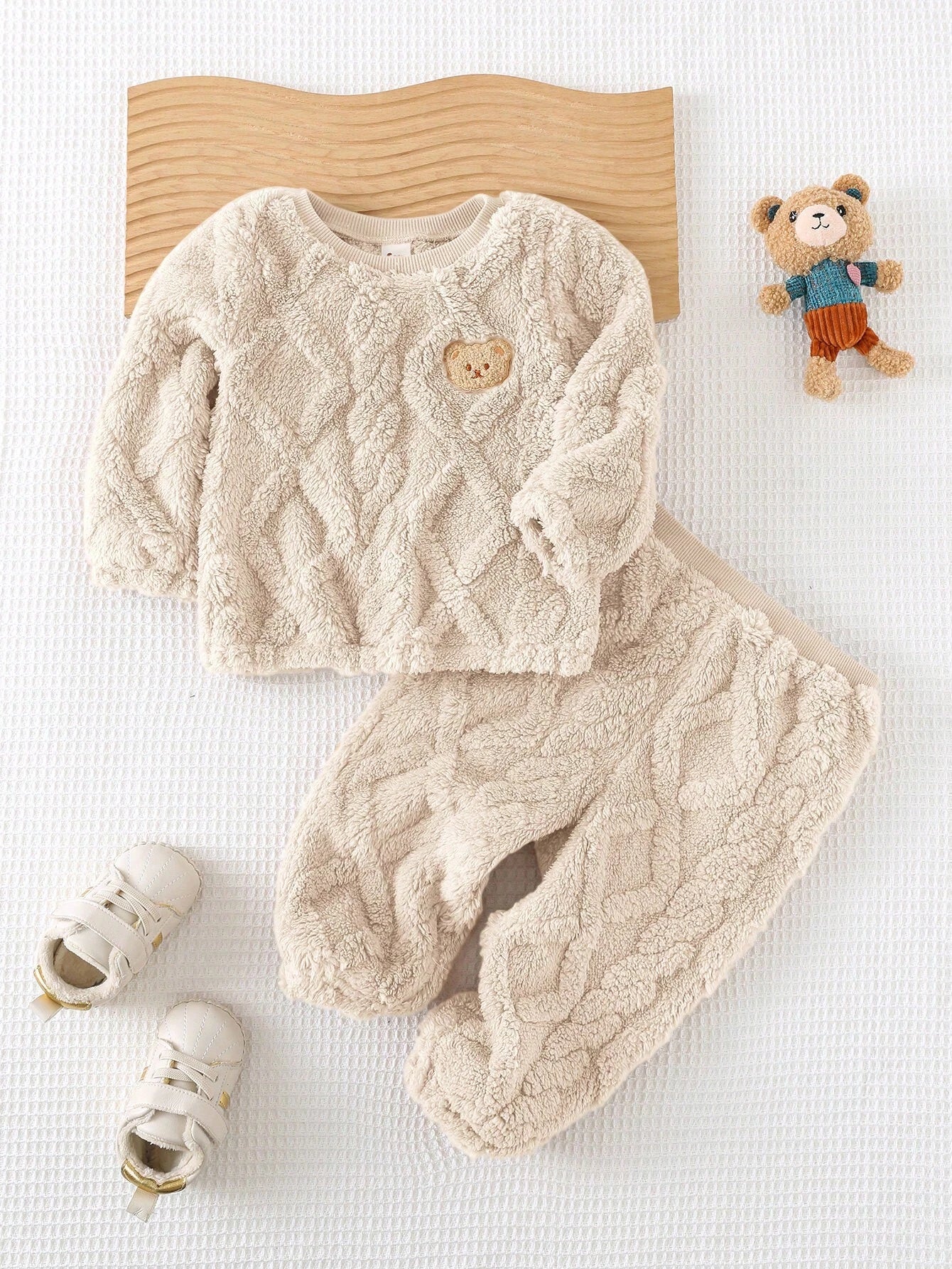 2pcs Set Double-Sided Fleece Diamond Jacquard Crew Neck Sweatshirt And Elastic Cuffs Pants