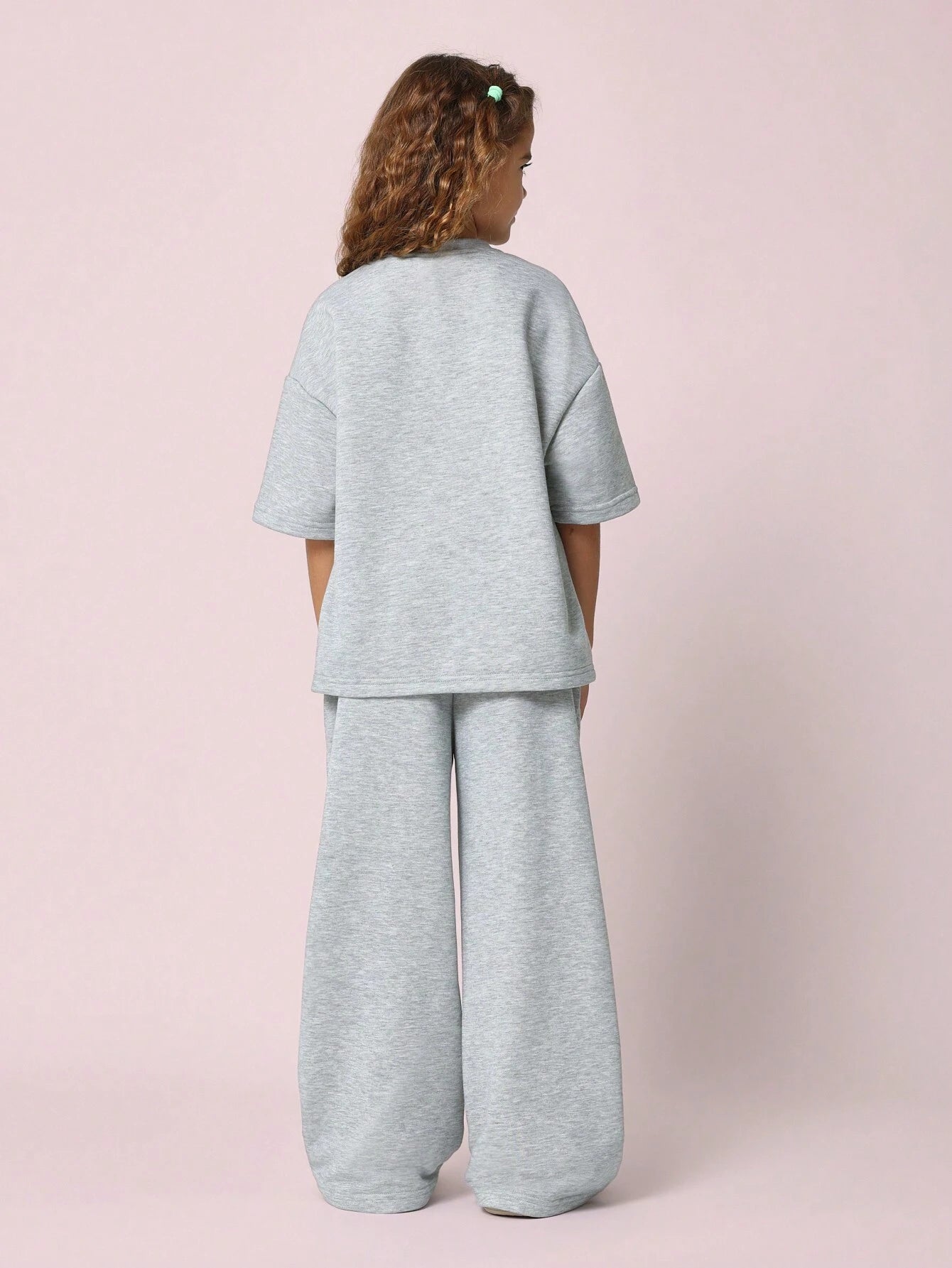 Tween Girls Everyday Oversized Tee And Loose Fit Jogger With New York Graphic Print