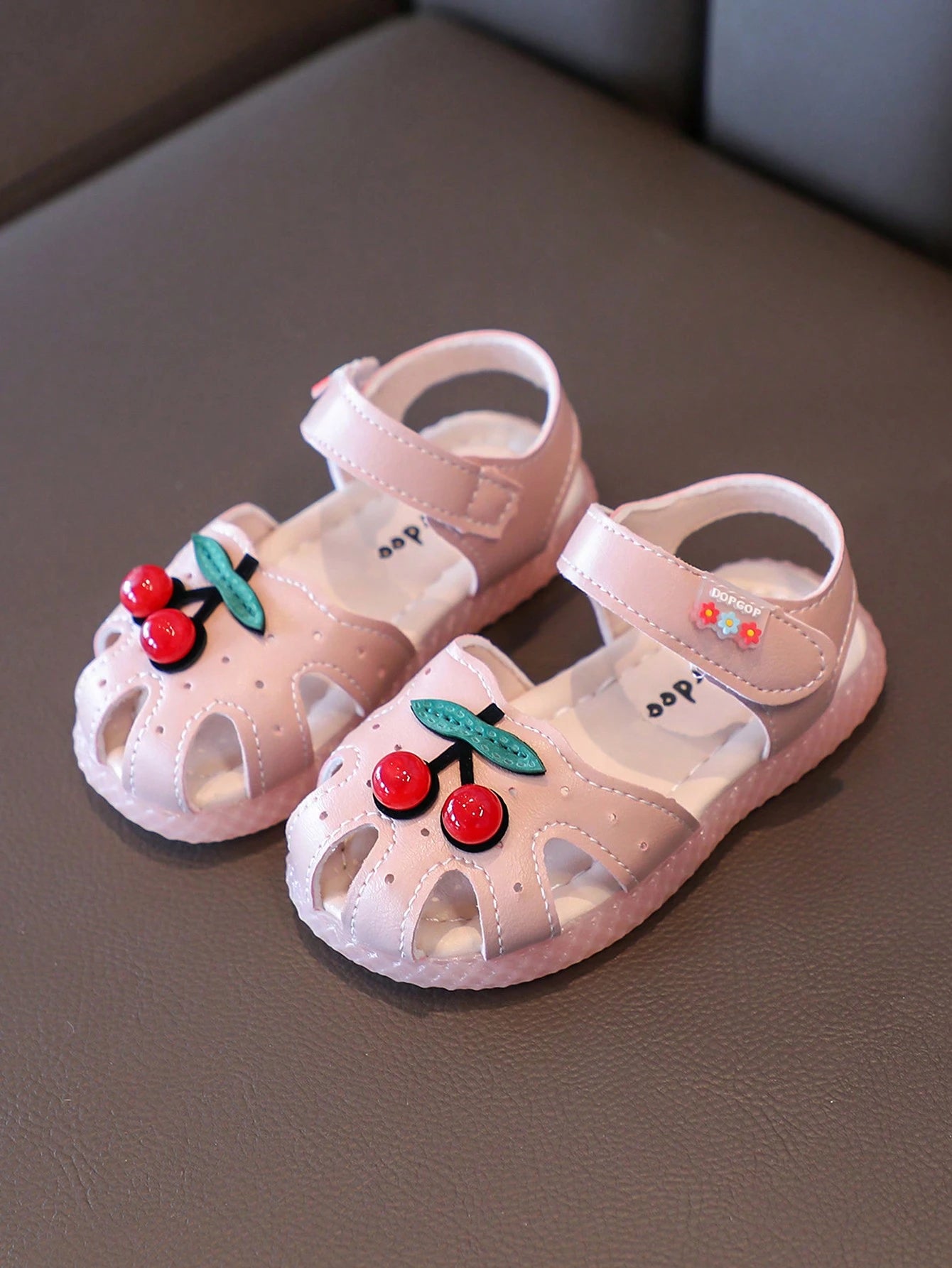 1 Pair Baby Toddler Girls Princess Cherry Soft Sole Non-Slip Comfortable Walking Shoes