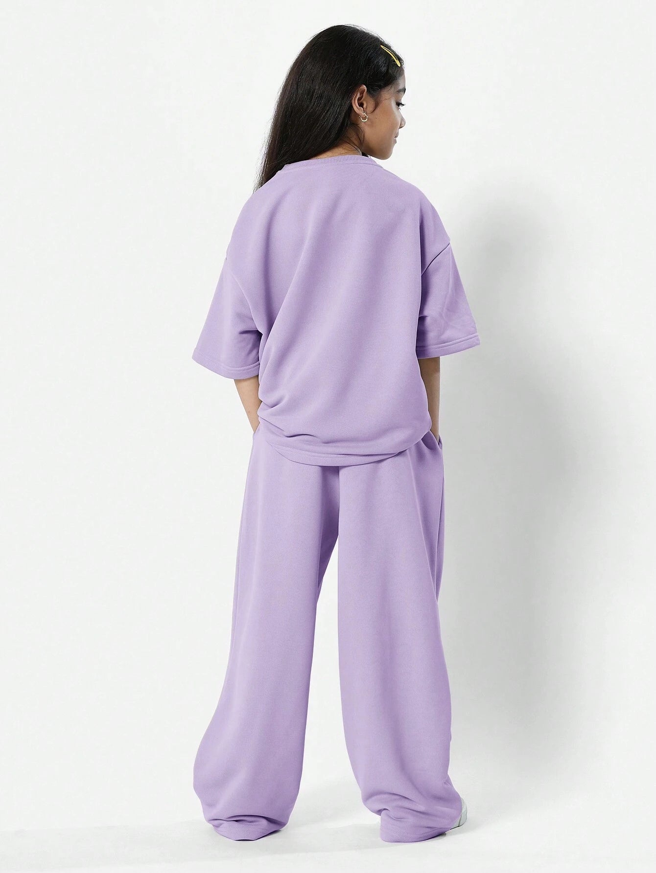 Tween Girls Everyday Oversized Tee And Loose Fit Jogger With New York Graphic Print