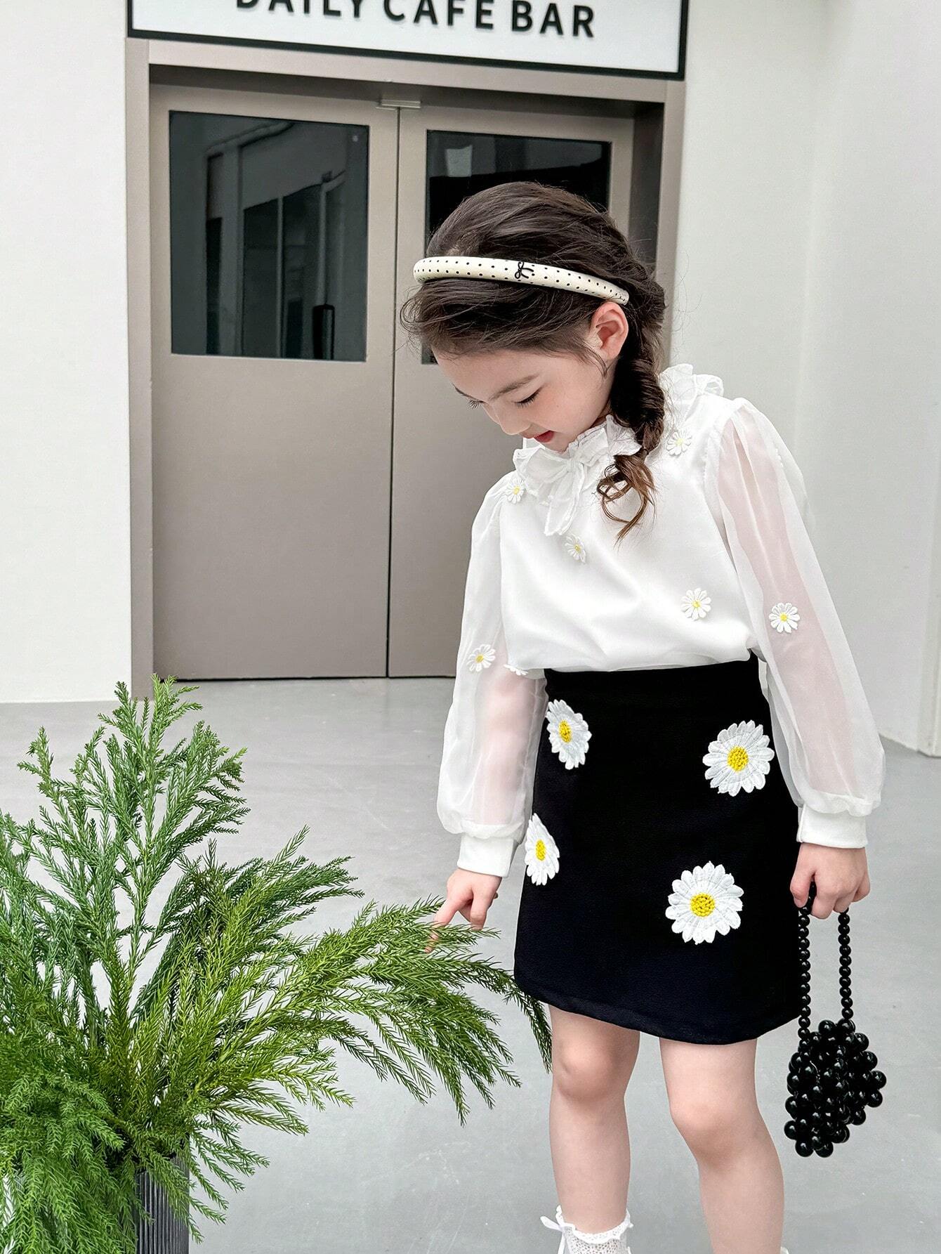 Young Girl's Elegant Fashion Stand Collar Ruffle Organza Blouse Matched With Daisy Applique A-Line Skirt Multicolor