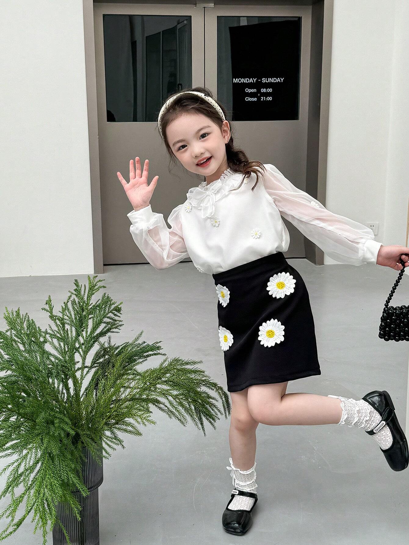 Young Girl's Elegant Fashion Stand Collar Ruffle Organza Blouse Matched With Daisy Applique A-Line Skirt
