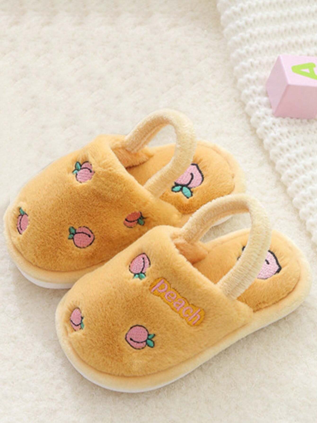 A Pair Of Fashionable And Cute Strawberry Embroidery Decorated Non Slip Warm Slippers