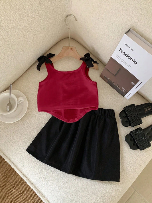 Elegant Ballet Style Camisole Top With Square Collar And Flounced Hem, Paired With Pleated Skirt