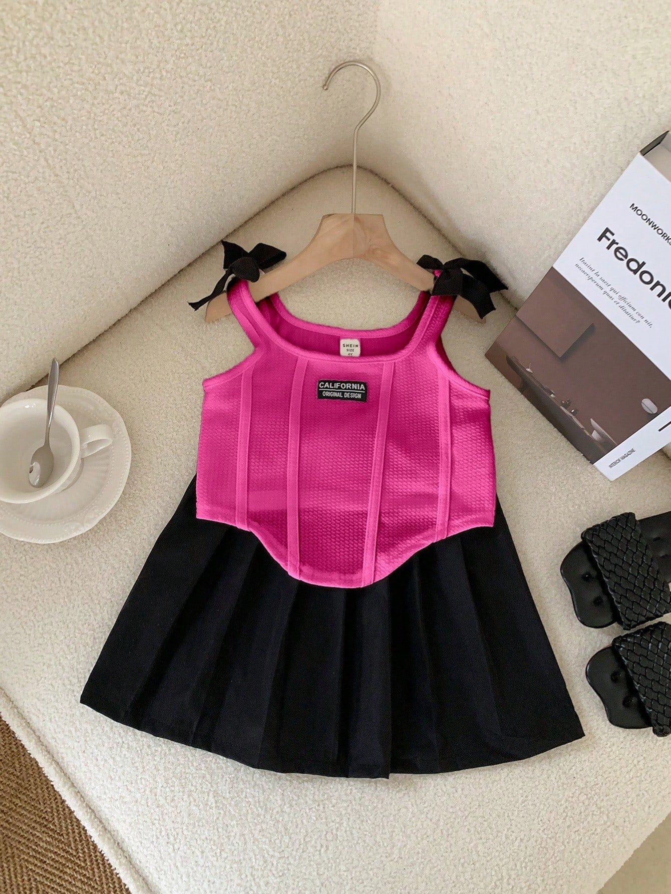 Elegant Ballet Style Camisole Top With Square Collar And Flounced Hem, Paired With Pleated Skirt Hot Pink