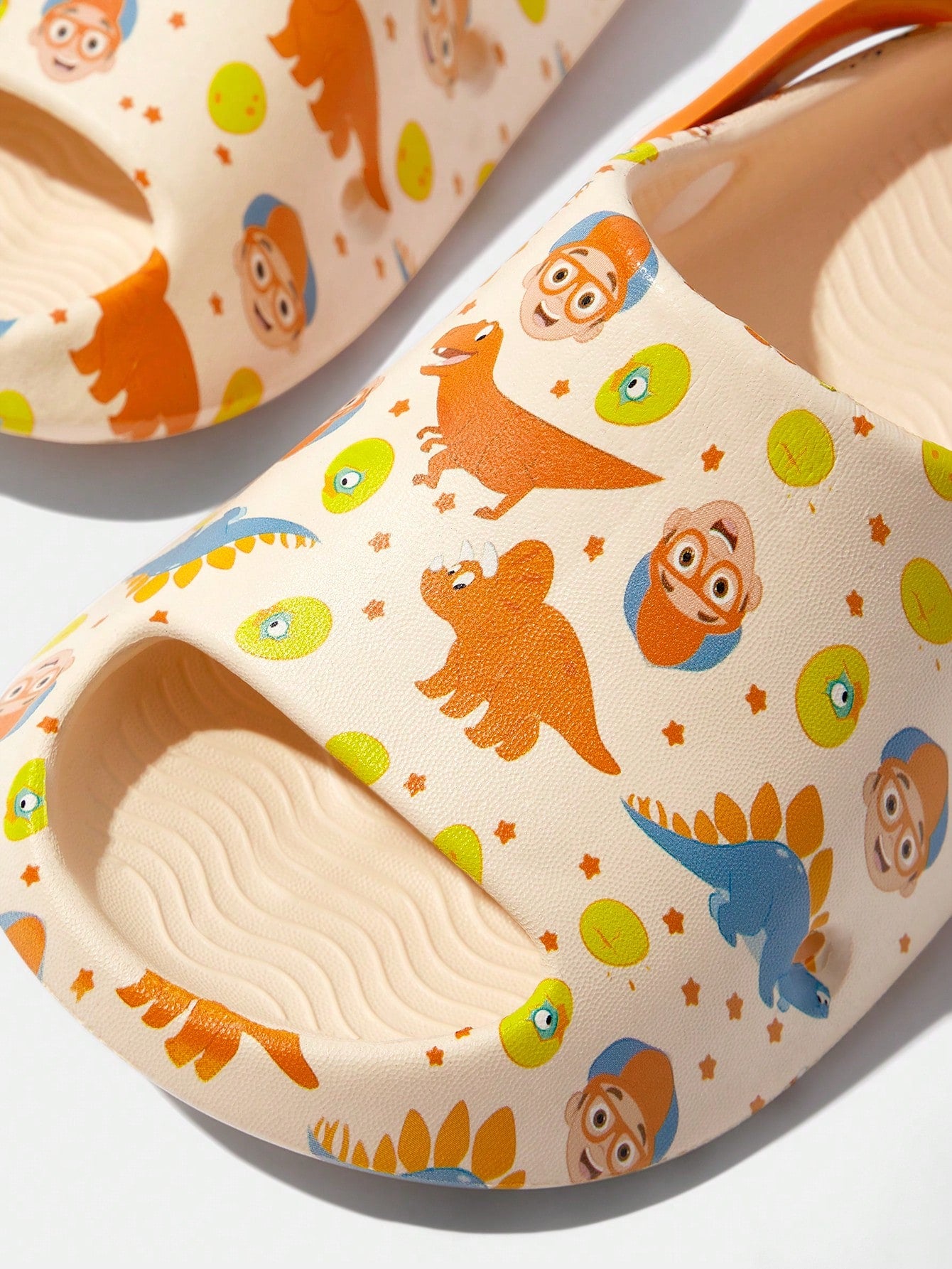 SCOOBY-DOO X SHEIN Cute Dog Pattern EVA Hole Slippers