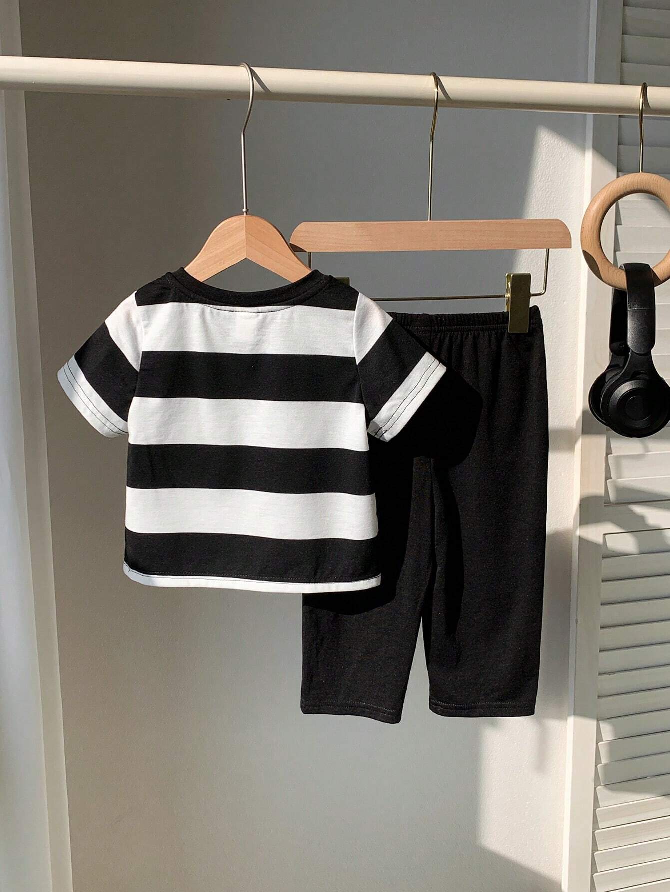 2pcs Baby Boy/Girl Cute Striped Short Sleeve T-Shirt And Elastic Waist Pants