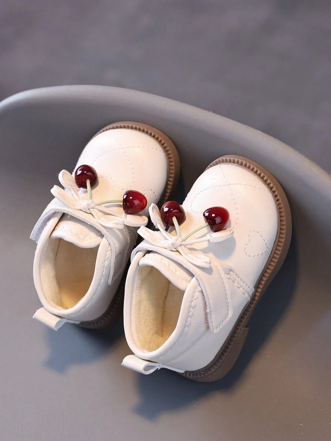 1 Pair Girls Bow-Knot Cherry Princess Shoes, PU Leather Waterproof Children Leather Boots Beige