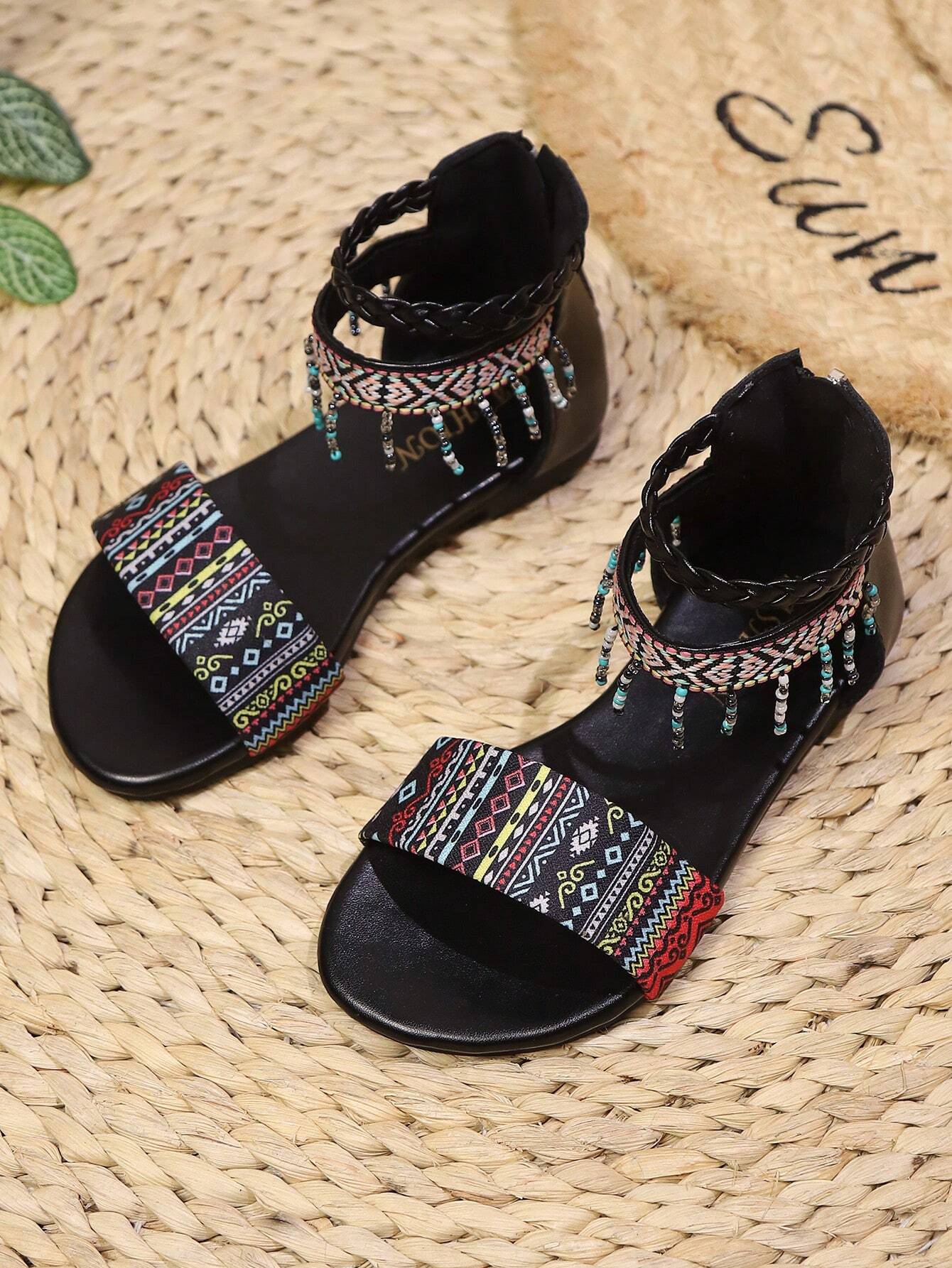 New Tassel Pendant Design Fashion Soft Bottom Sandals Black