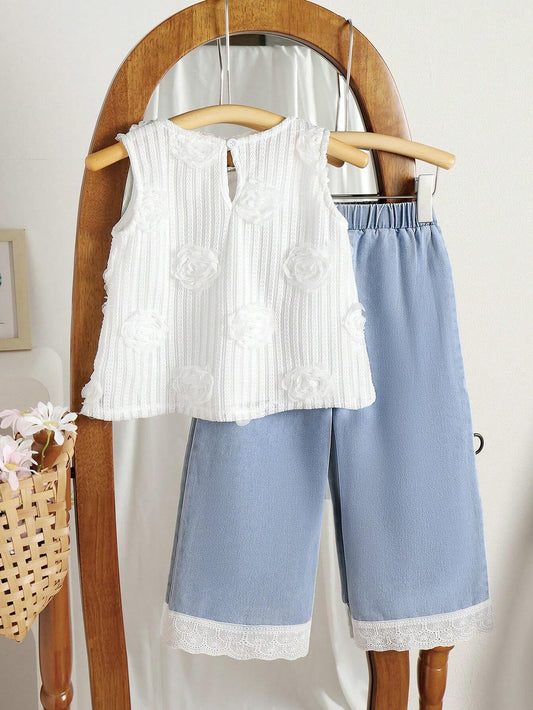 Young Girl' Elegant Countryside Floral Printed Vest Top And Ruffled Light Blue Denim Jeans