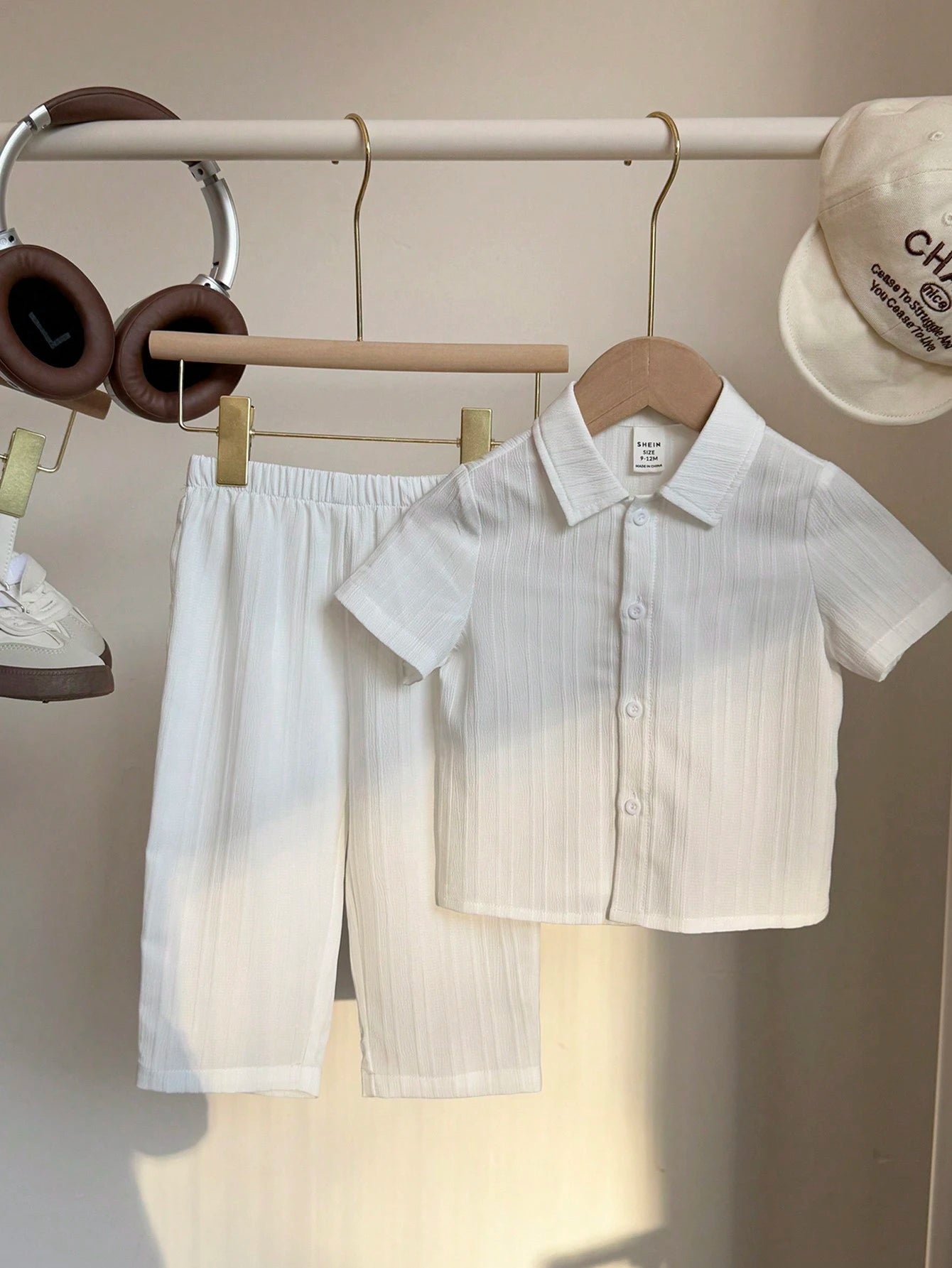 2pcs Set: Solid Color Textured Fabric Polo Collar Short Sleeve Top And Elastic Waist Long Pants White