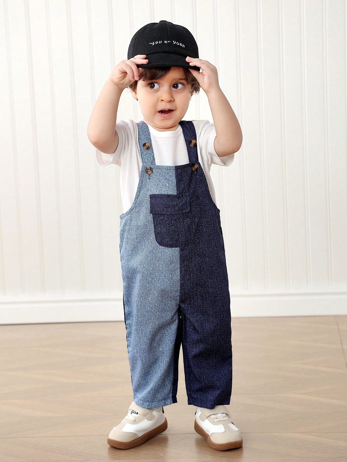 Baby Boy White T-Shirt With Contrasting Imitation Denim Print Suspender Pants